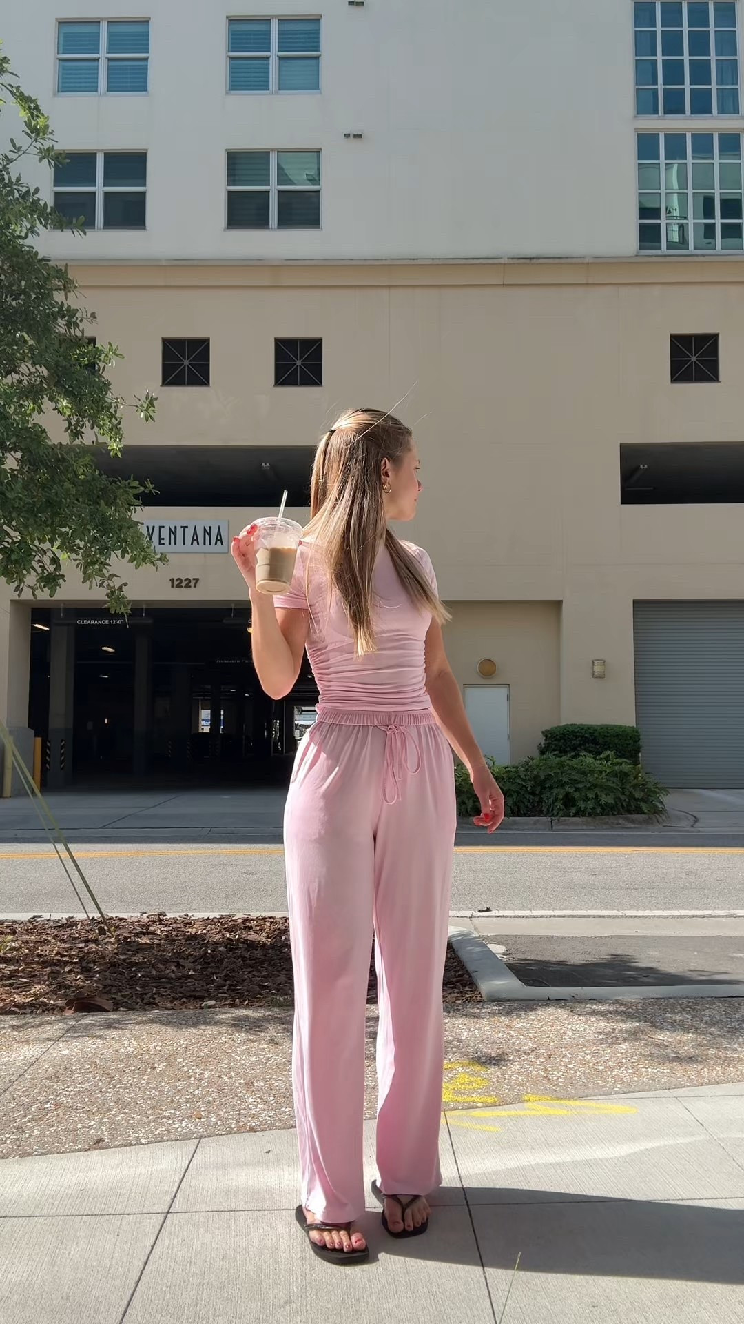 Spring OOTD

Set - size S

#LTKSeasonal #LTKHome #LTKFindsUnder100