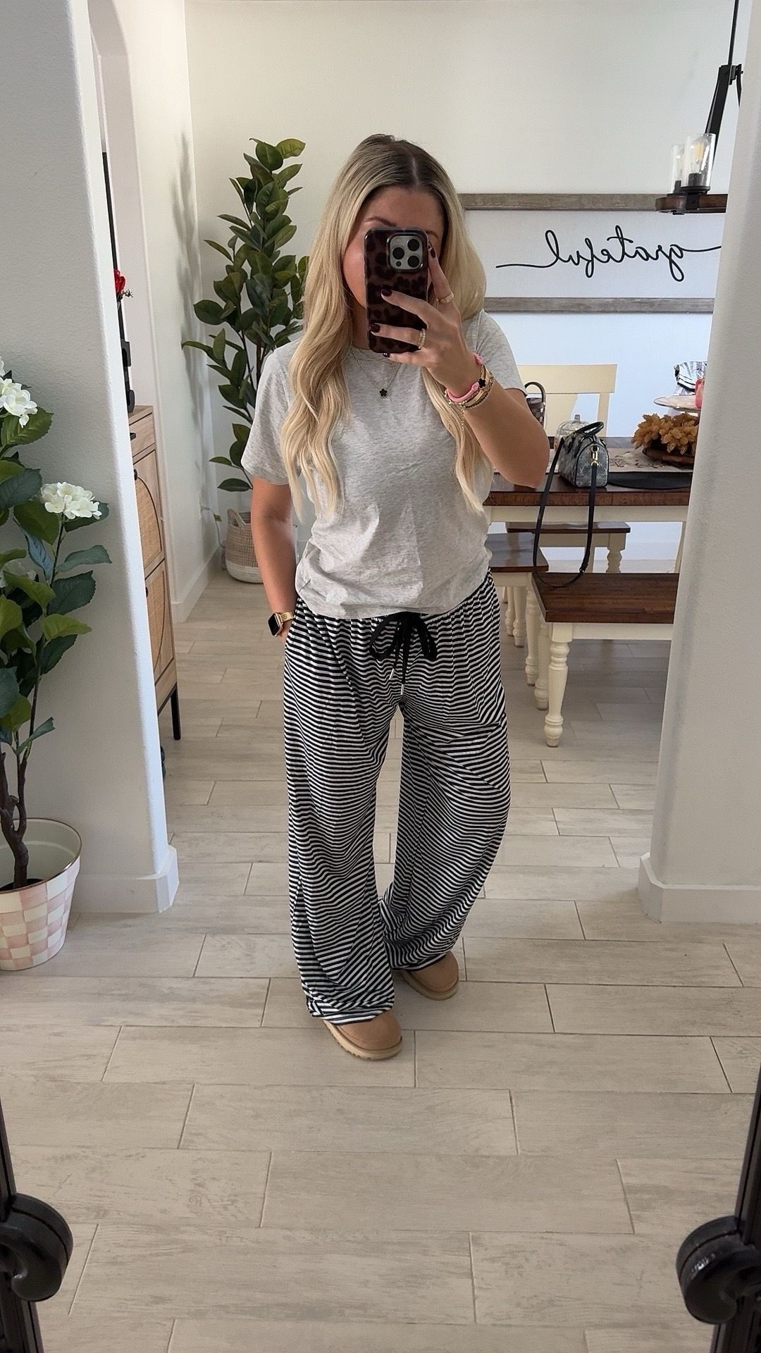 Comfy lounge outfit 
Size m
Ugg clogs tts

#LTKFindsUnder100 #LTKSaleAlert #LTKShoeCrush