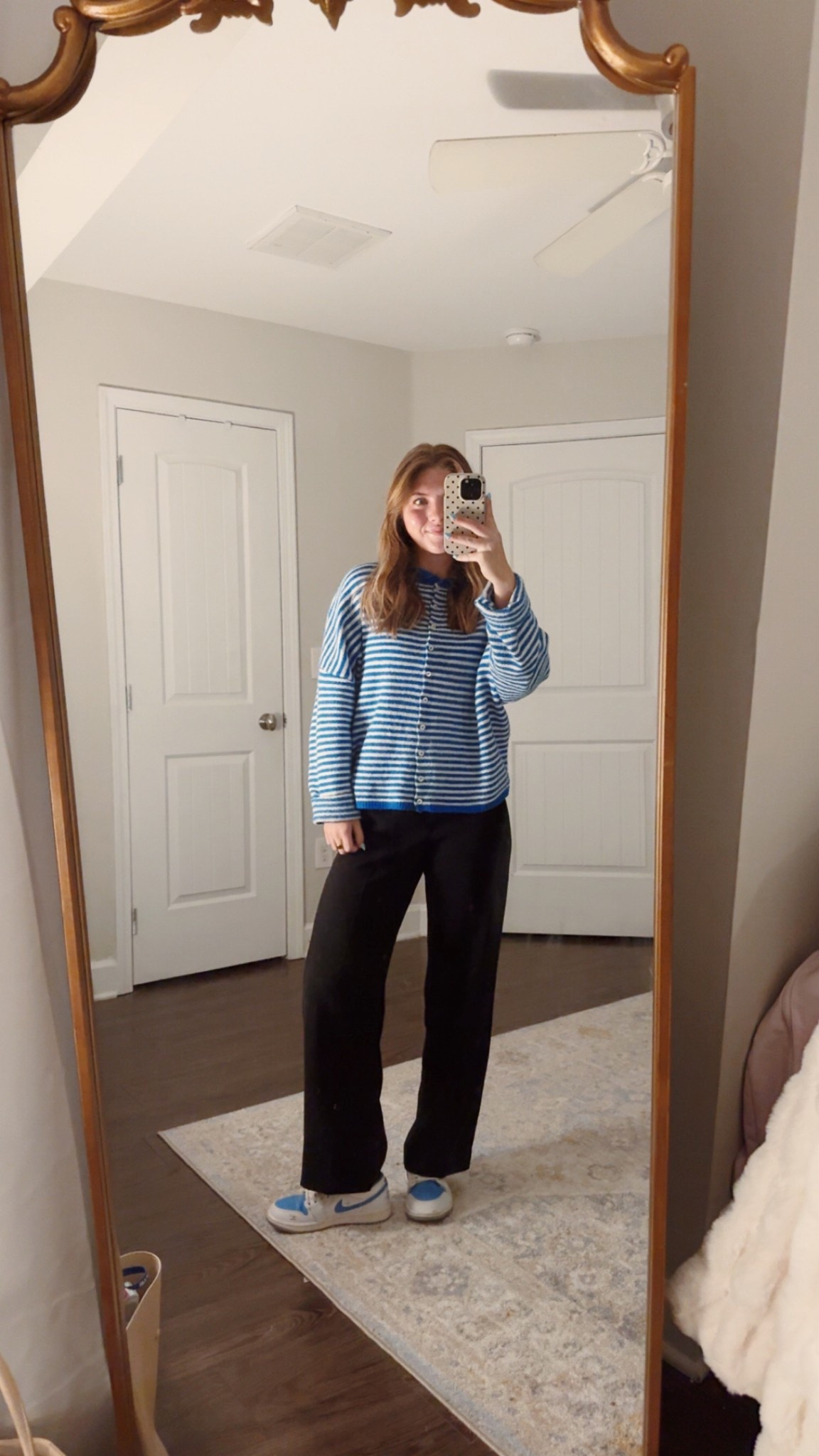 Obsessed with stripes right now 💙 

#LTKdayinmylife #LTKootd #LTKWorkwear