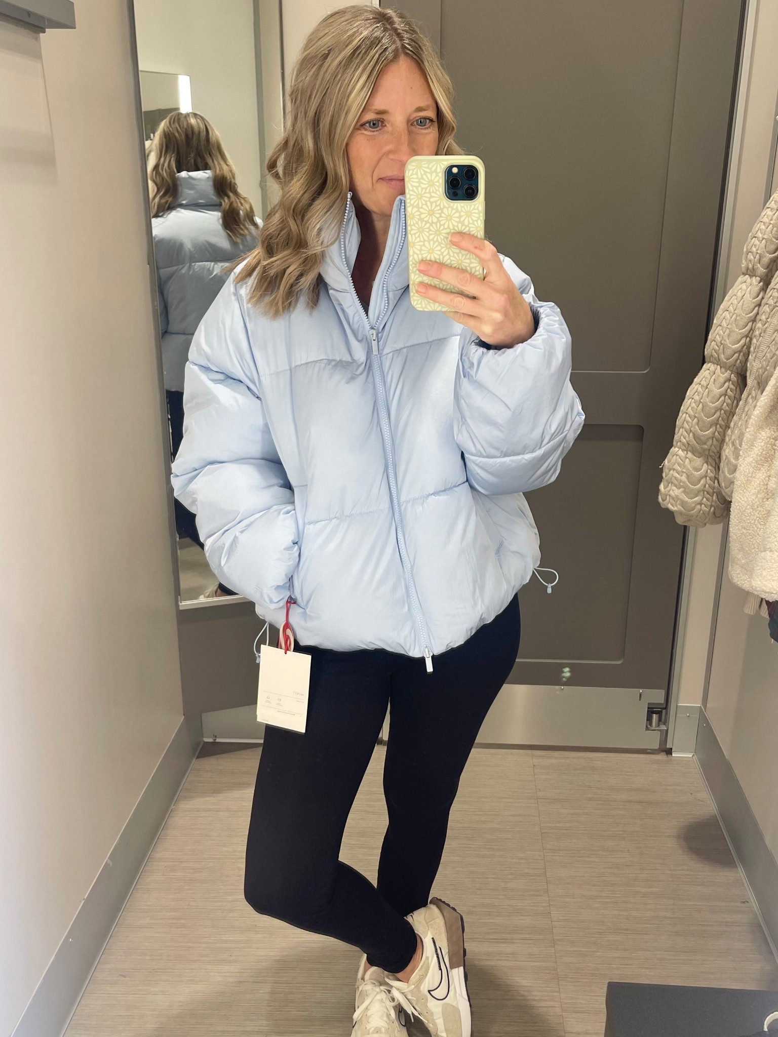 All in Motion puffer jacket 
Medium 

#LTKSeasonal #LTKStyleTip #LTKFindsUnder100