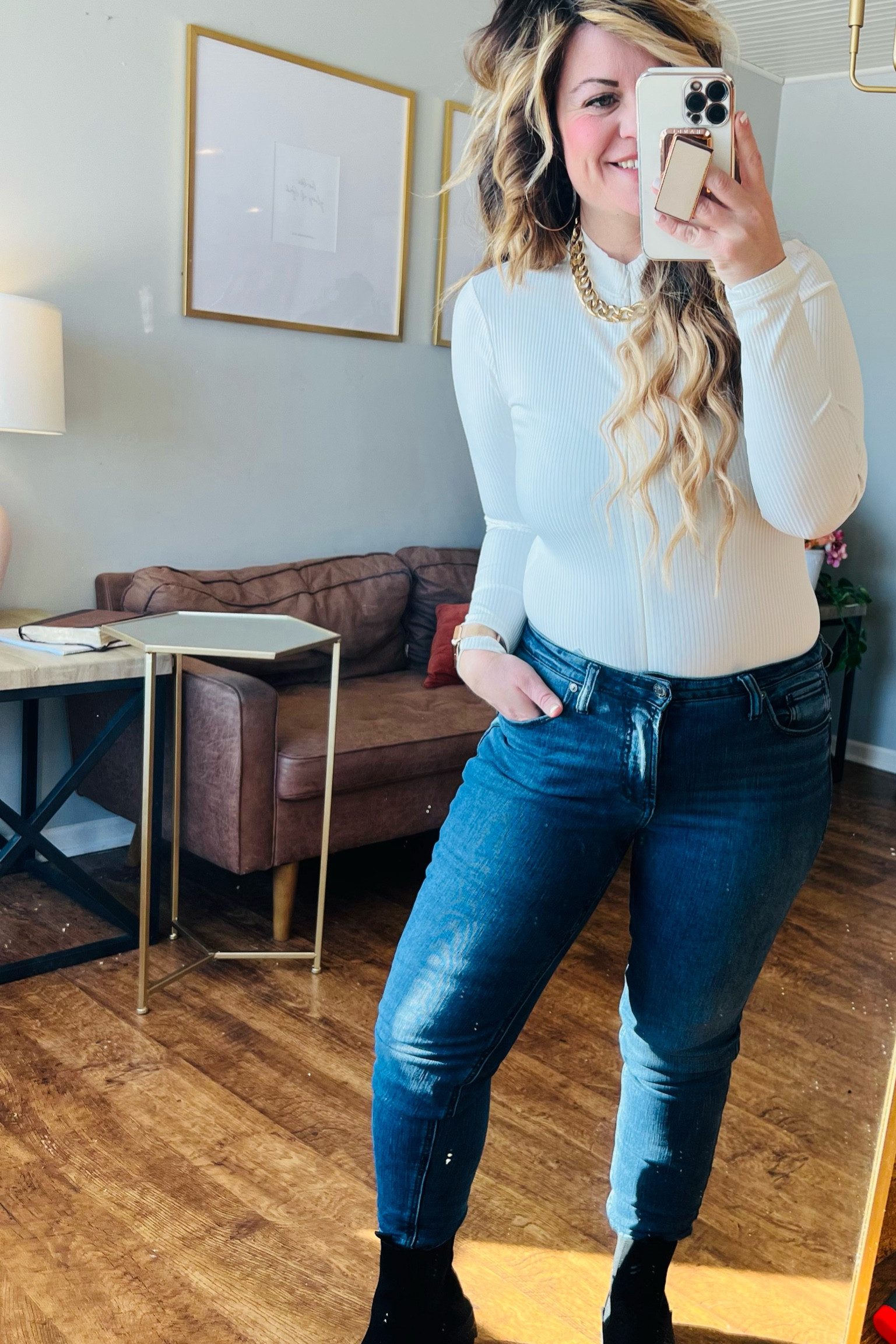 Best jeans 
Abercrombie 
Bodysuit 
Silver jeans
Skinny jeans 
Chelsea boot 
White tops
Gold jewelry 

Midsize style, midsize fashion, try on haul, midsize haul, midsize outfit ideas, amazon try on haul, fashion trends 2023, h&m haul 2023 midsize, abercrombie and fitch haul 2023 abercrombie fall try on haul, abercrombie and fitch haul, midsize spring haul, abercrombie fashion, abercrombie denim, abercrombie haul, midsize looks

#LTKstyletip #LTKFind #LTKunder100