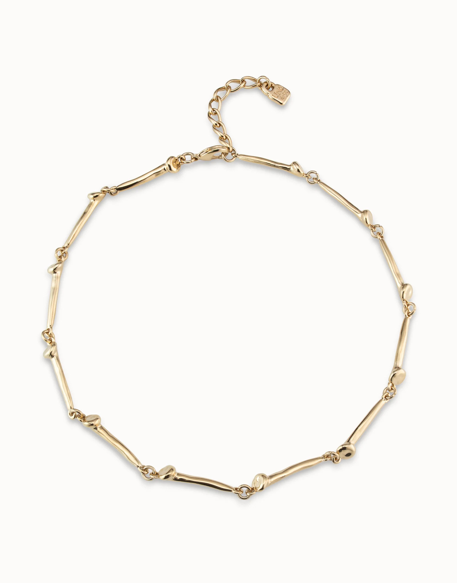 Short necklace with nail-shaped pieces | UNOde50