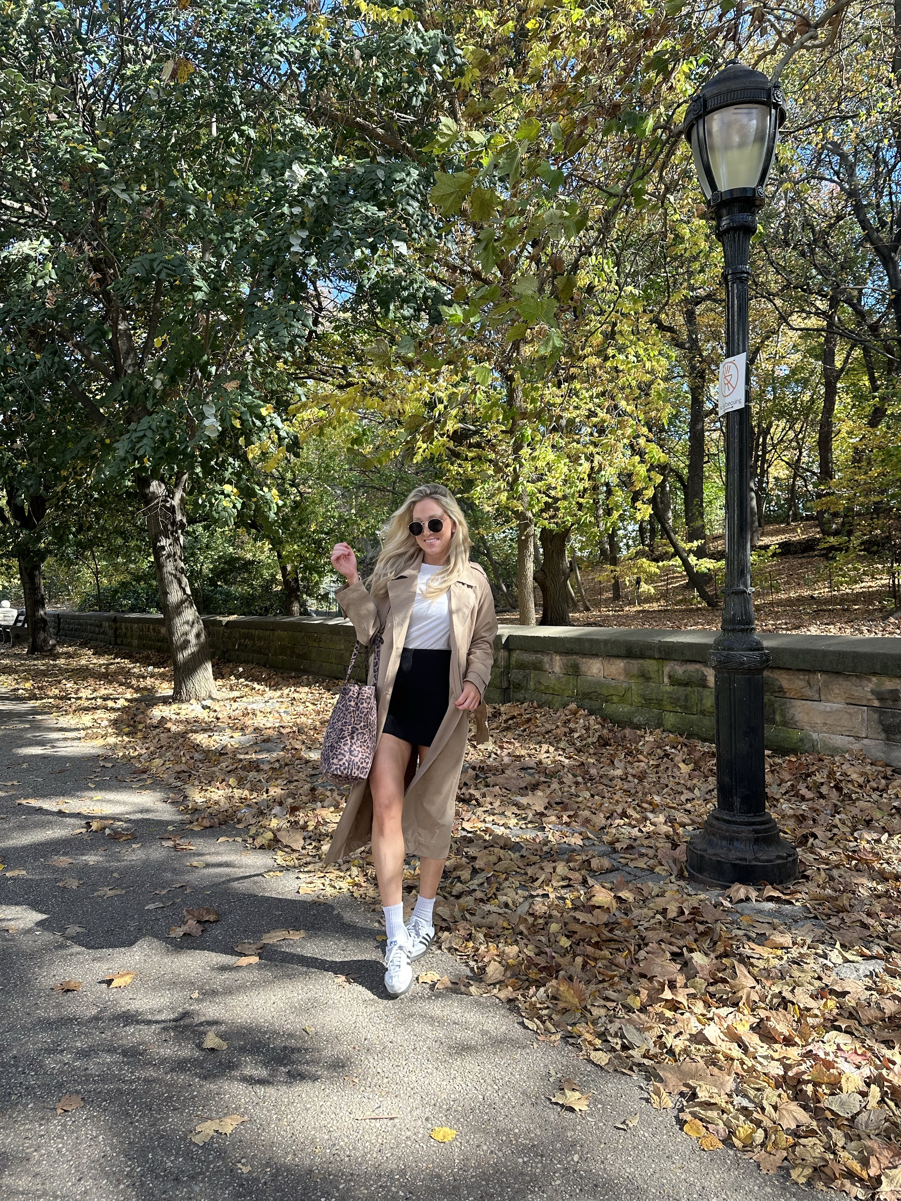 Cute fall outfit- trench coat is a STAPLE and under $45! I love this skort too because there are built in shorts under! 

#LTKStyleTip #LTKSeasonal #LTKFindsUnder50