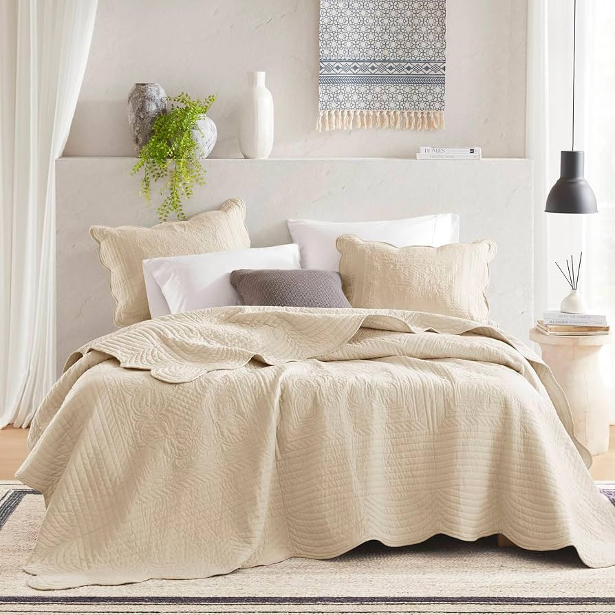 Madison Park Cottage Damask Coverlet Set, 3 PC Full/Queen Quilt Set | Amazon (US)