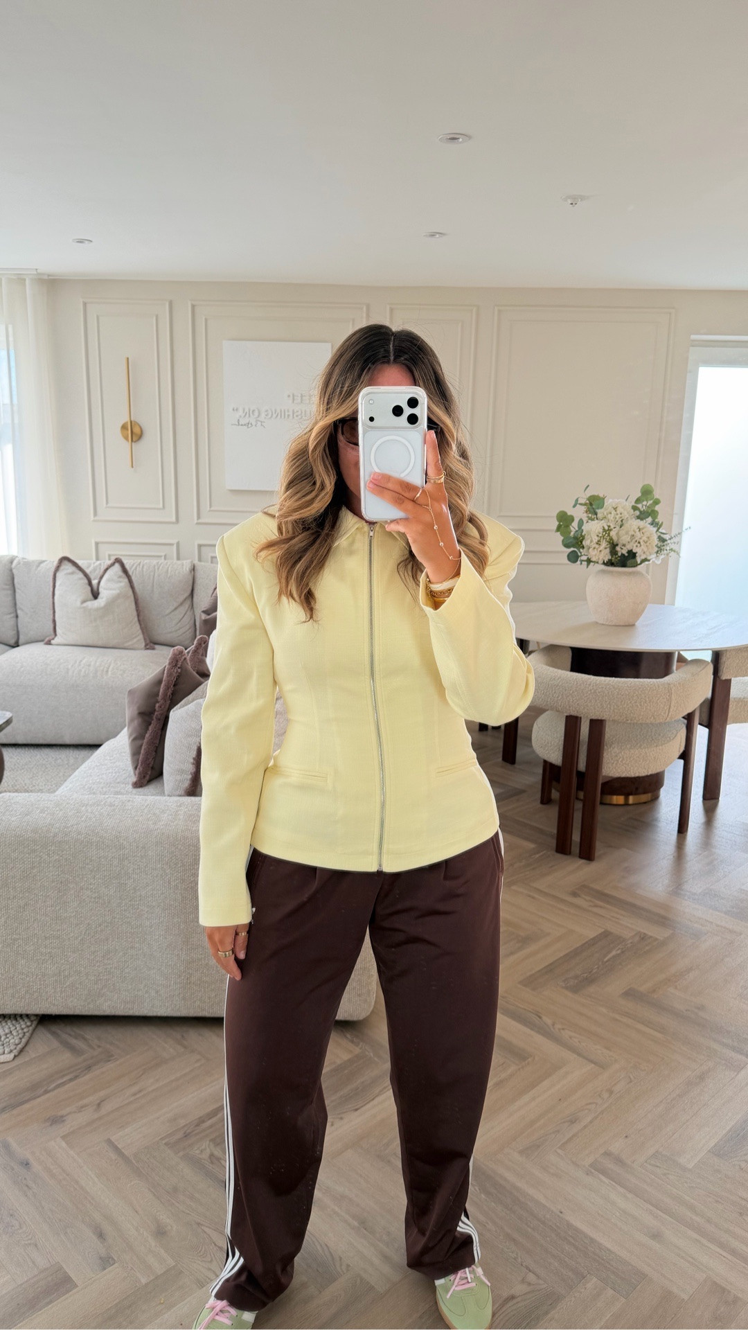 😍😍😍
Wearing size 10 in the blazer top
Size large in bottoms (but need a medium) 
I’m a Uk size 10/12 for ref 

#LTKmidsize #LTKsummer #LTKfitness