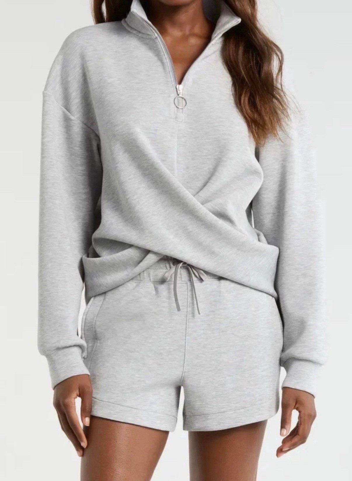 Love the shape of this sweatshirt 

#LTKselfcare #LTKActive #LTKfitnessgoals