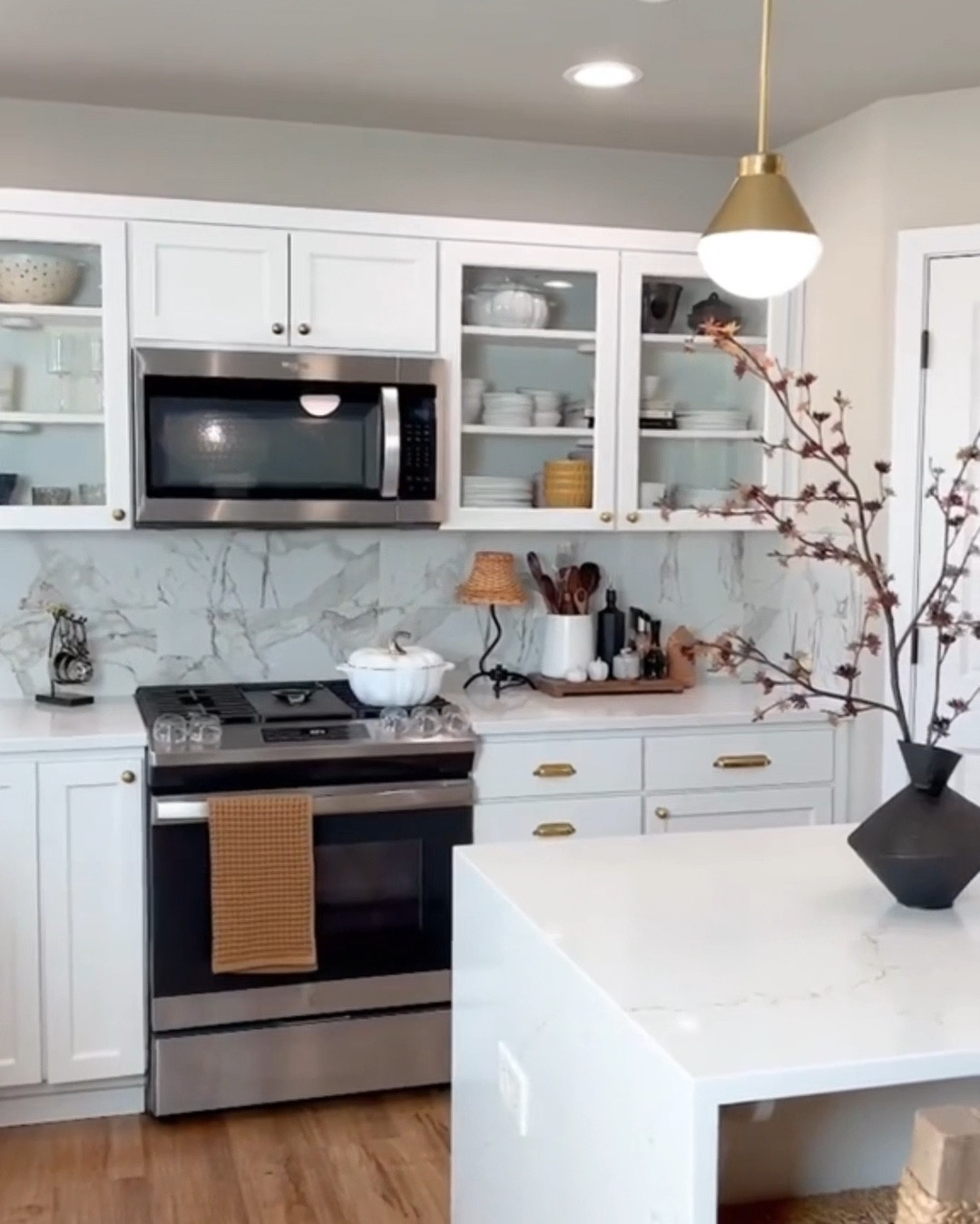 Fall kitchen decorating ideas 

#LTKHome #LTKFallSale #LTKVideo