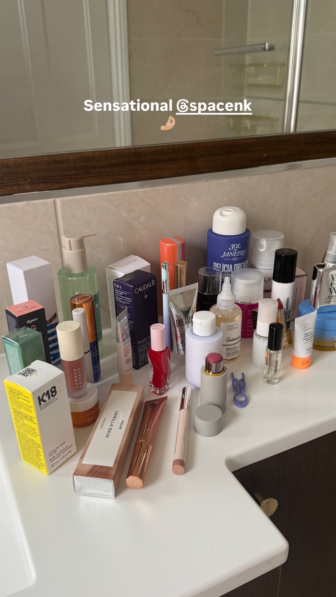 The Space NK Advent calendar is hereeee #spacenk ad