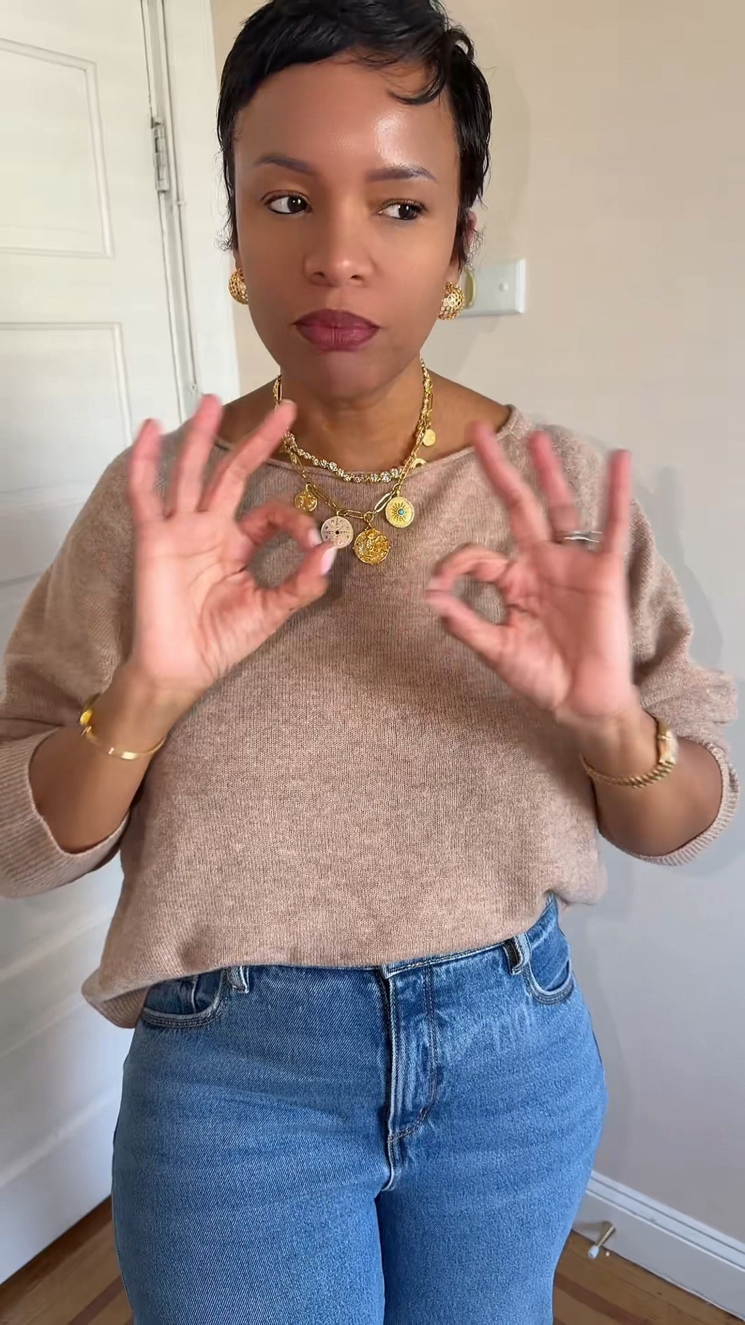 An easy but chic casual weekend outfit 

#LTKmomlife #LTKdayinmylife