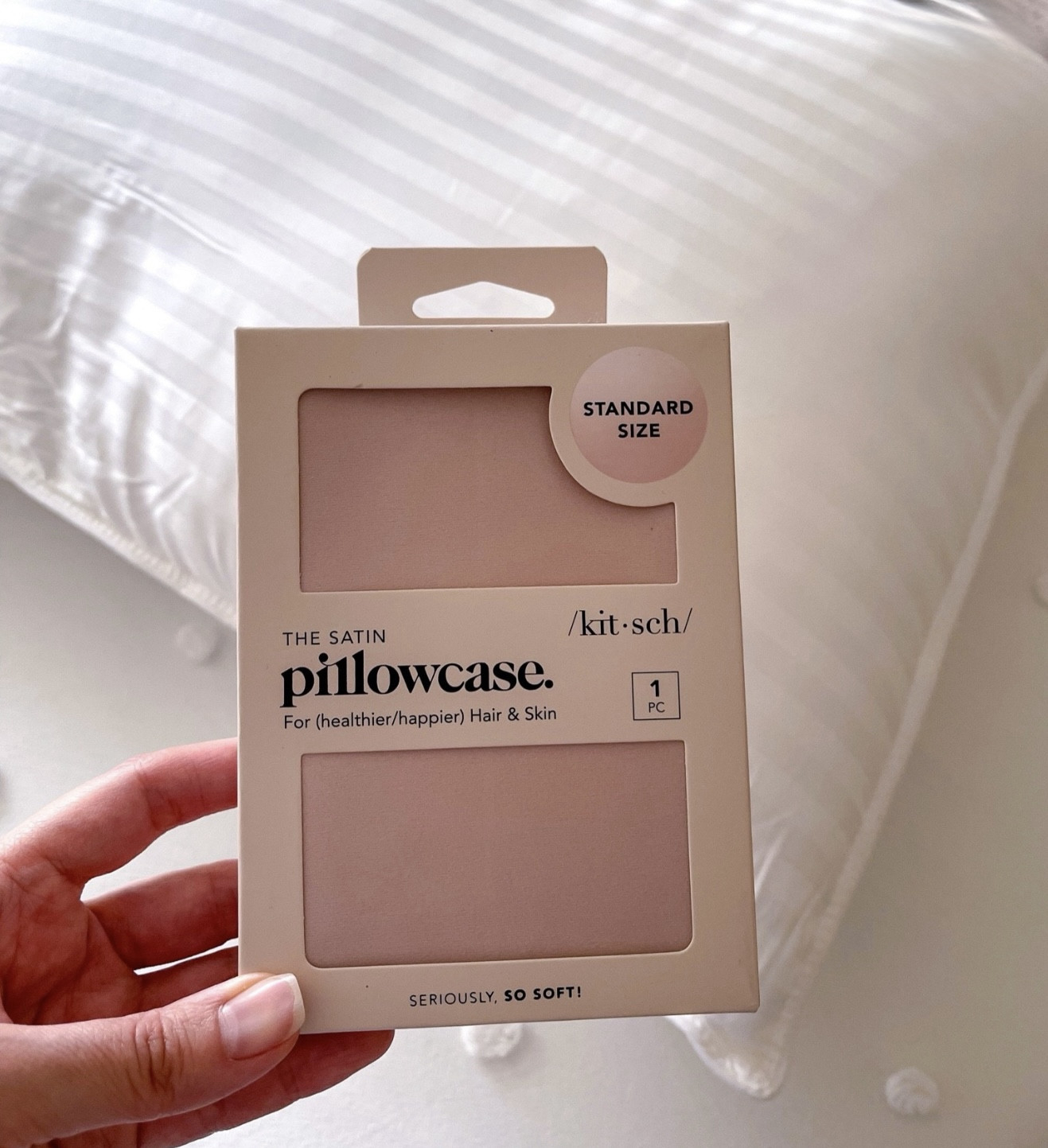 Satin pillow cases from Kitsch on sale. Reg.$20, now $14. Great gift idea. 





Kitsch satin pillow case, Black Friday sale 


#LTKBeauty #LTKSaleAlert #LTKSeasonal #LTKGiftGuide #LTKHoliday #LTKCyberWeek