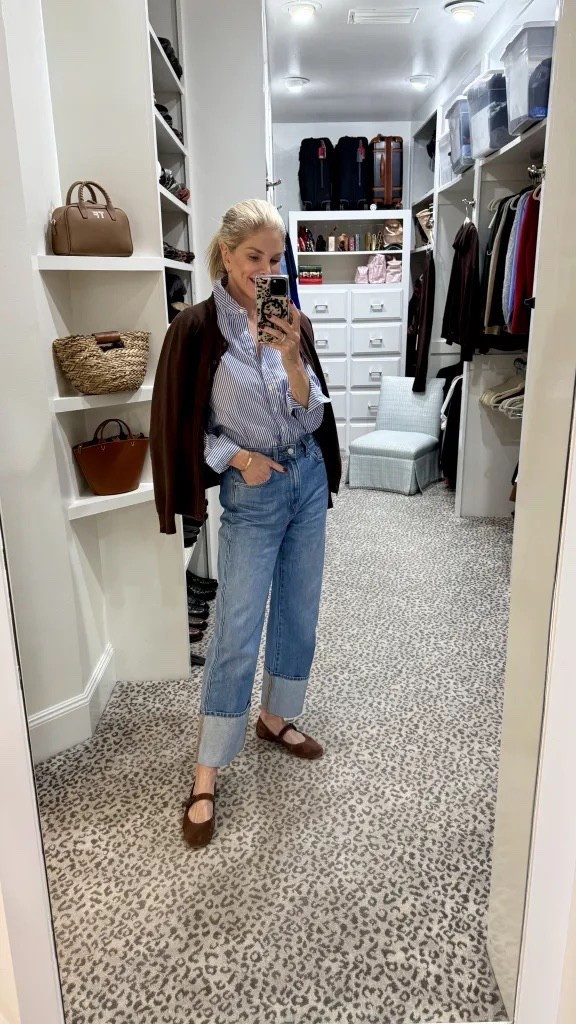 Chocolate brown and blue for the win! Fit is TTS

#LTKOver40 #LTKSeasonal #LTKootd