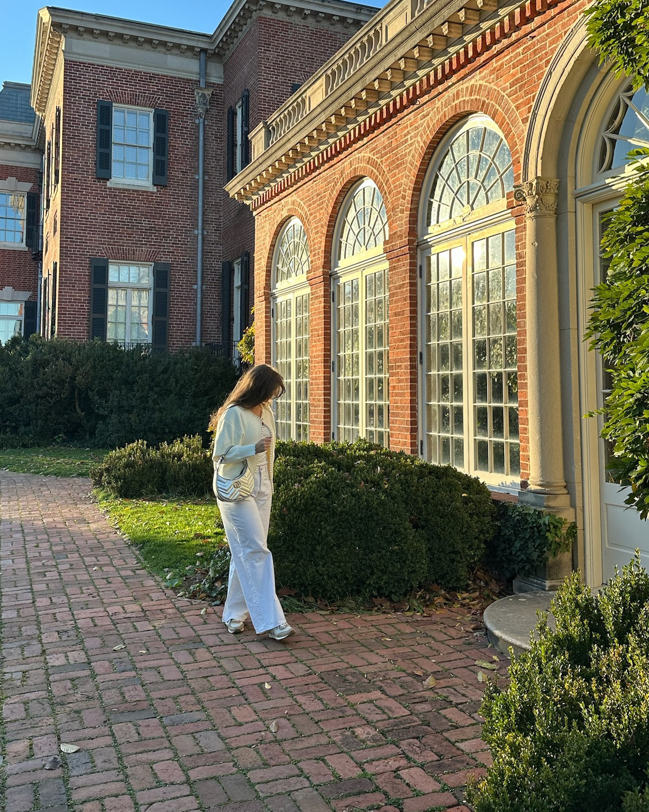 Winter whites are in! Best pants from H&M :)

#LTKFindsUnder50 #LTKFindsUnder100 #LTKGiftGuide