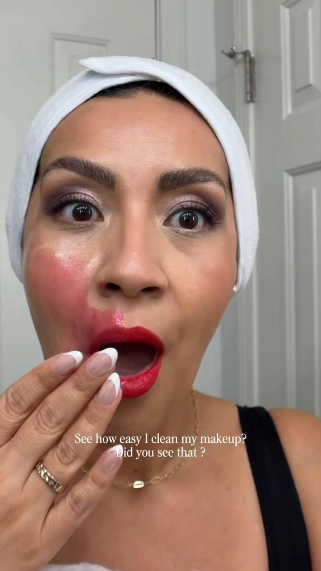 First of let’s give my makeup a moment ✨ I love it 🥰 it came out so good 😊 thank you to: 

@lorealparis lumi glow and setting spray
@missha_us bb cream 
@ysl all hrs concealer 
@elfcosmetics blush pallet 
@morphebrushes eye shadow pallet 
@nyxcosmetics_ch brow pencil 
@chanel.beauty lipstick 
@hudabeauty easy bake 

Now let’s talk about the cleanser loving how easy take of this makeup with out damaging my face, hydrating at the same time it’s wild. @pongdang_official 

I had fun recording this video what you guys think should I do my makeup like this more often ? Leave me in the comments. 

If yall want the exact products I will tag them on my LTK. ✨

#beauty #makeuplover #kbeauty #kbeautyreview #latinacontentcreator

#LTKBeauty #LTKgrwm #LTKselfcare