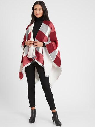 Reversible Buffalo Plaid Poncho | Banana Republic Factory