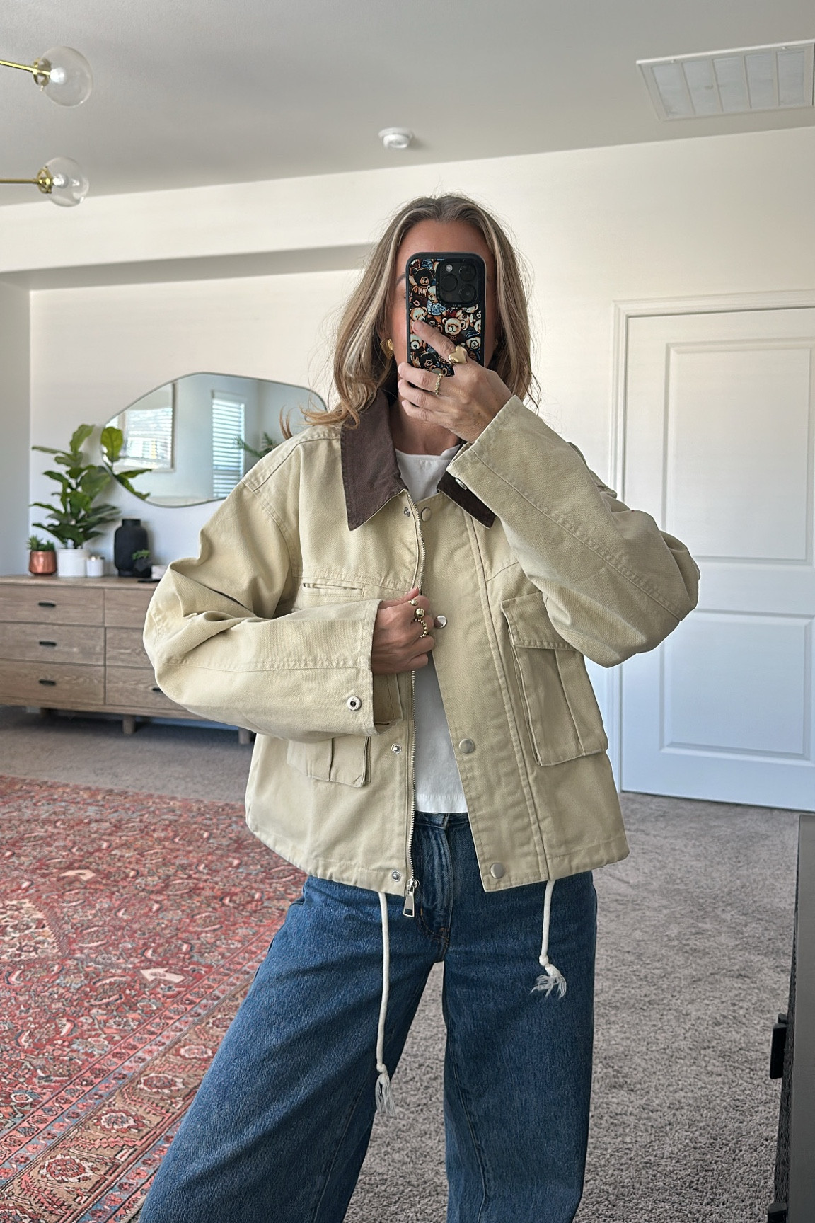 Amazon barn jacket 
Wearing size small
Comes in 3 colors


#LTKFindsUnder50 #LTKStyleTip #LTKGiftGuide