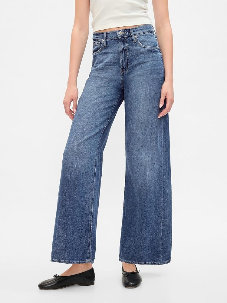 GAP Women's High Rise Wide Leg Jeans | Amazon (US)