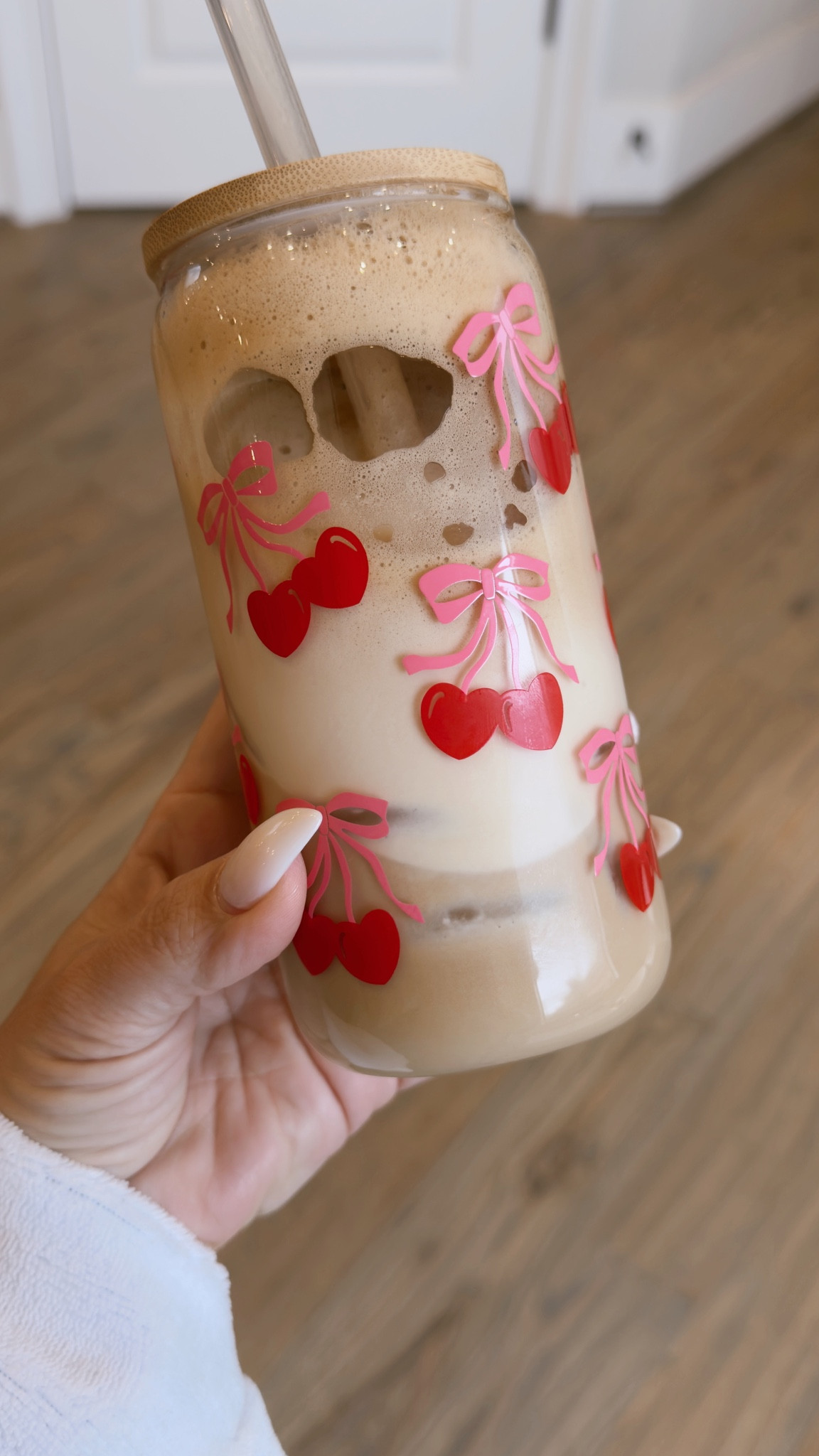 Obsessed with these glassesCher

#LTKStyleTip #LTKHome #LTKFindsUnder50