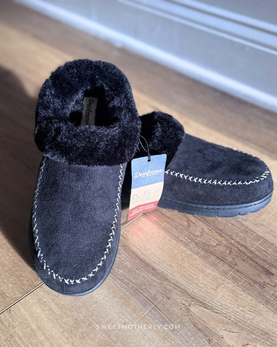 Comfy, cozy Dearfoams Moc Toe Clog slippers with memory foam insoles just $𝟭𝟬 a pair!

Leather ballet flats
Pointed toe slingback heels
Chunky platform sandals
Classic loafers with lug sole
Low block heel pumps
Casual white sneakers
Ankle strap heeled sandals
Suede ankle boots
Knee high riding boots
Strappy evening heels

#LTKSaleAlert #LTKGiftGuide #LTKHoliday