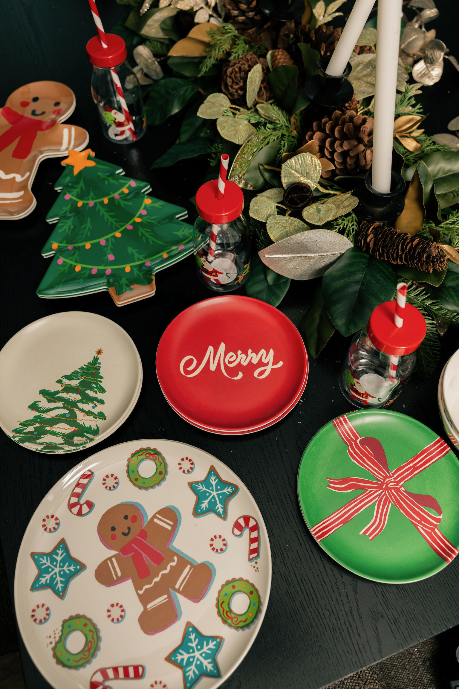 Holiday plate finds! 

#LTKHoliday #LTKFindsUnder50 #LTKHome