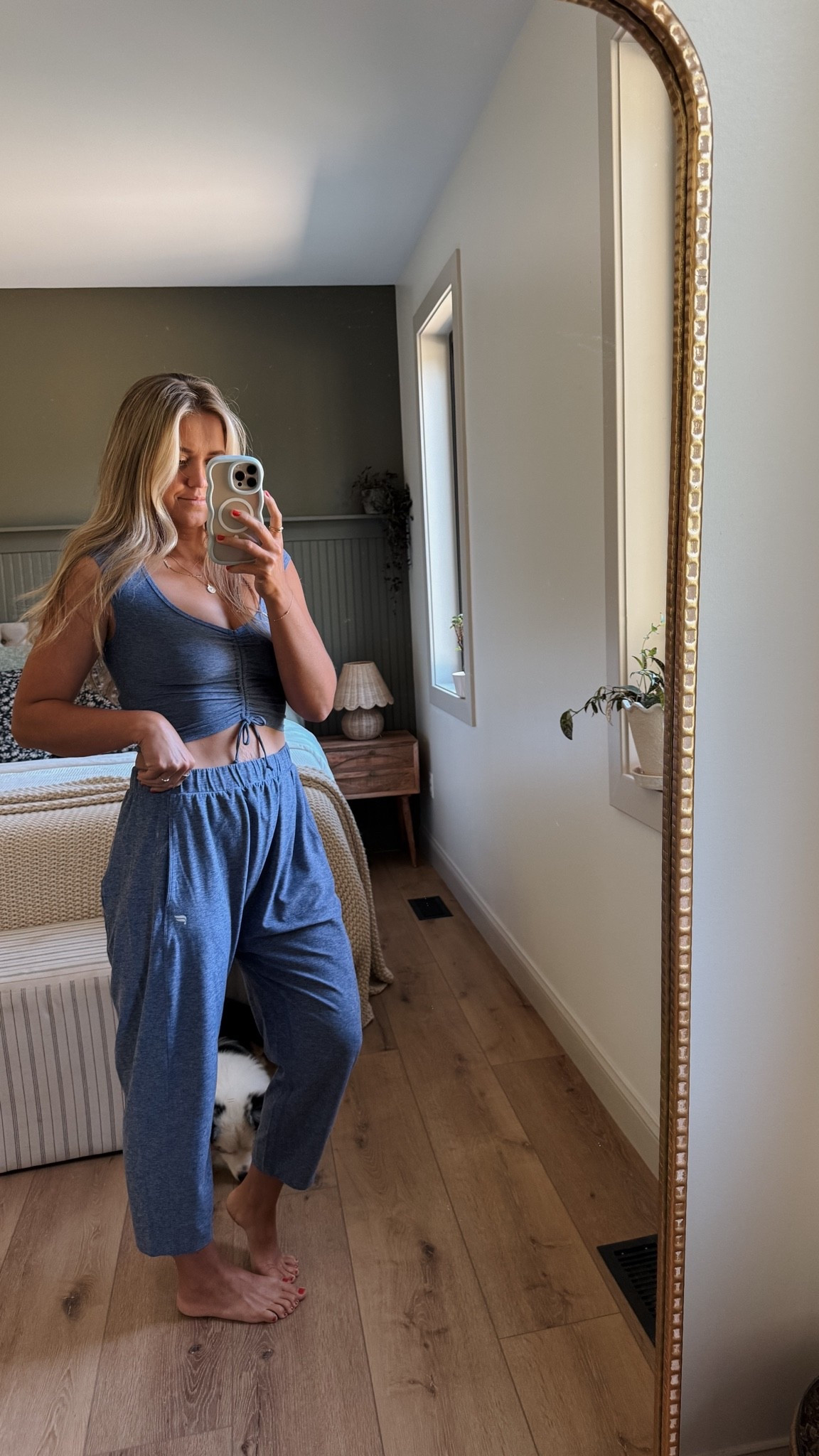 Small top & medium bottoms :)