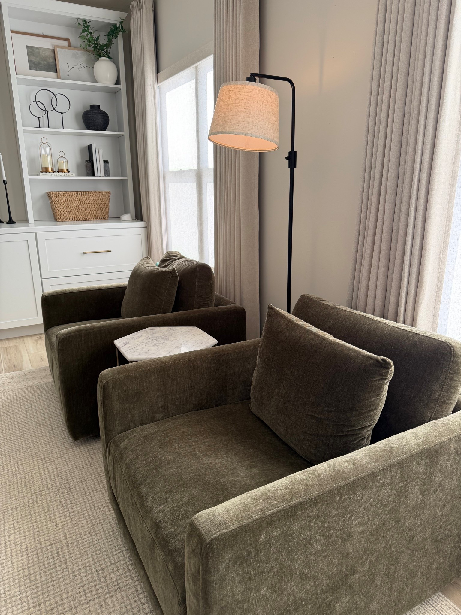 These chairs are sooo comfy! The green has been going in and out of stock so I linked some similar options too.



#LTKHome