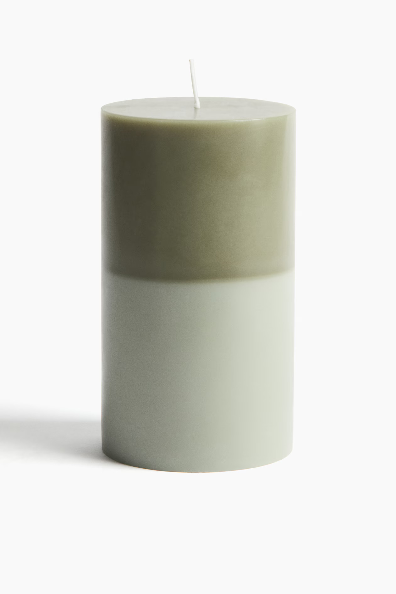 Large Pillar Candle | H&M (US + CA)