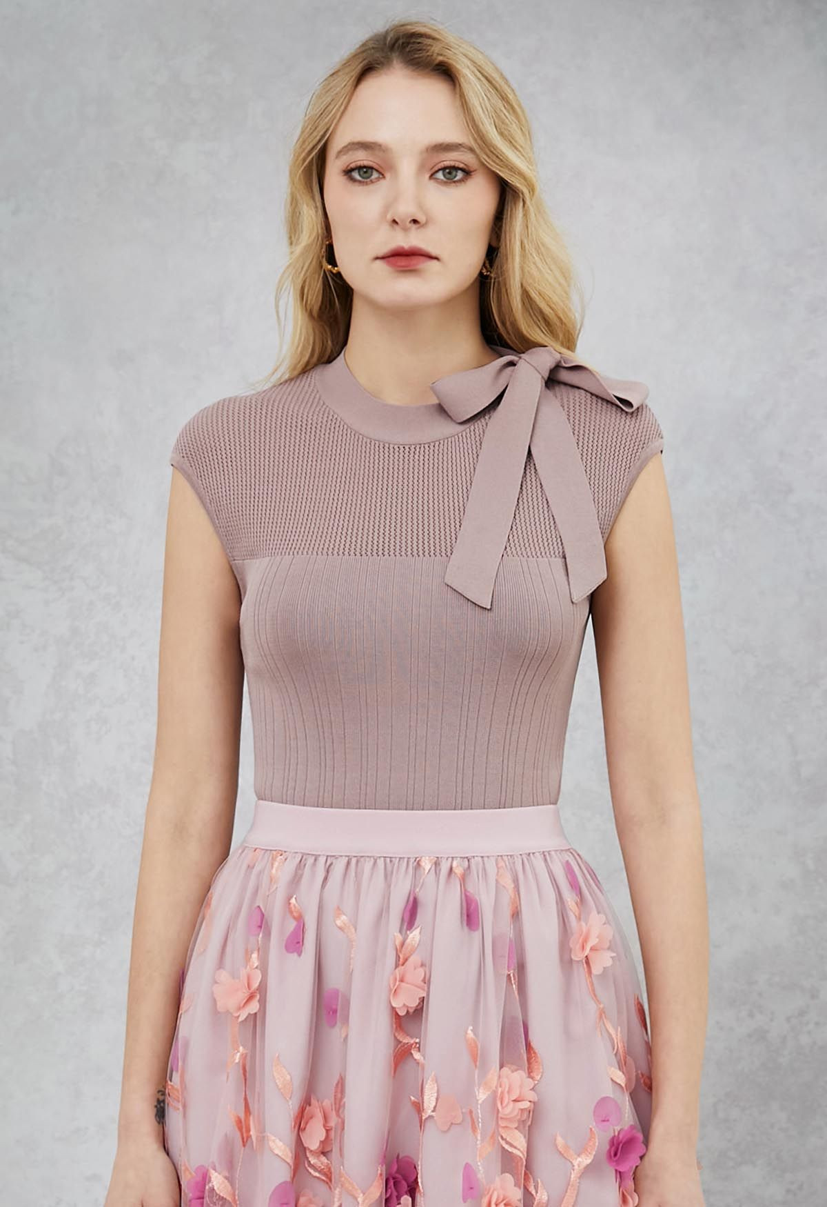 Bowknot Neck Sleeveless Knit Top in Dusty Pink | Chicwish