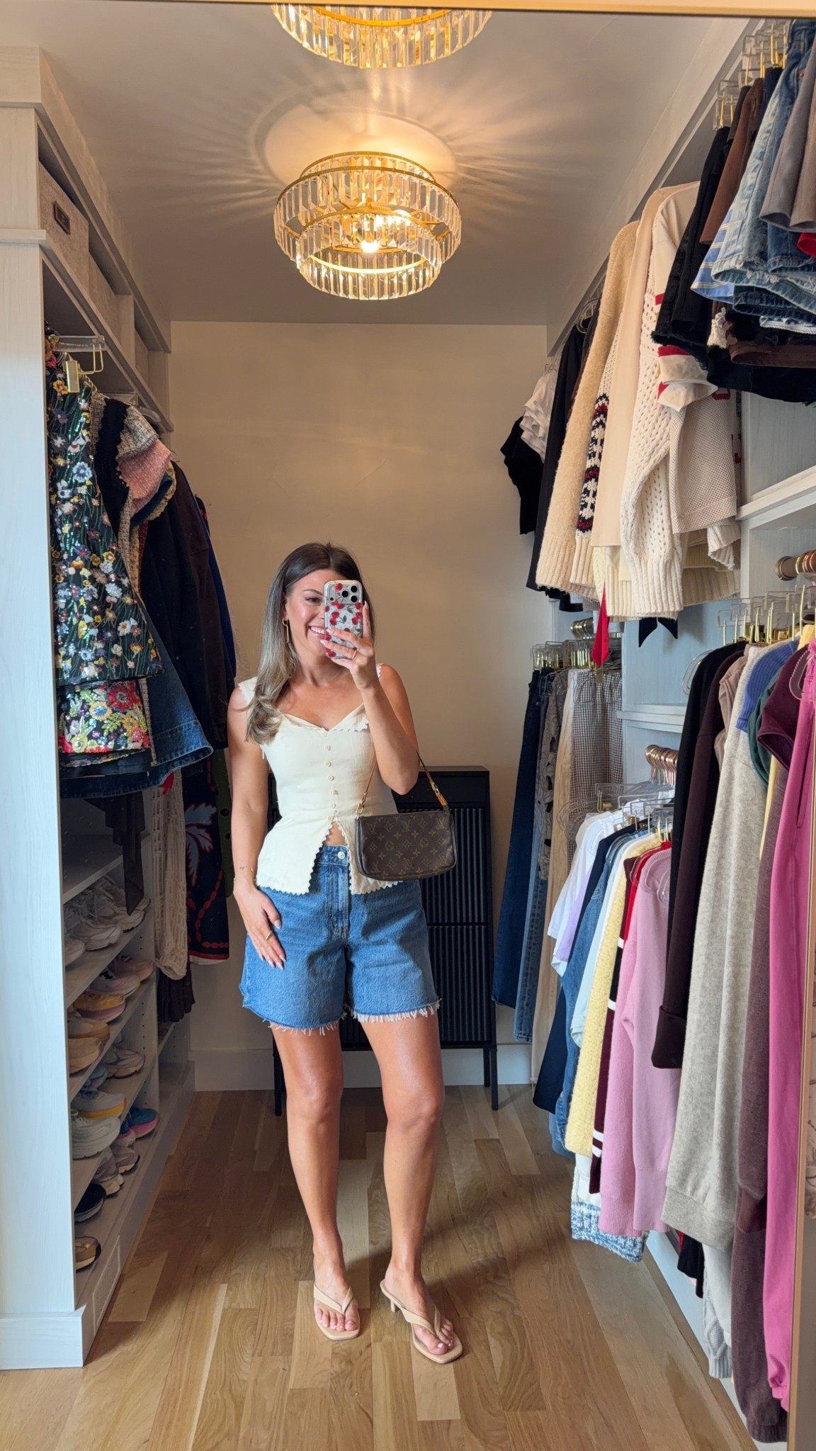 Abercrombie denim shorts styled for summer with yellow button down tank

Wearing 27 in shorts small top
Electric picks code: emerson20

Denim
Summer look
Lunch date
Casual
Everyday
Travel

#LTKootd #LTKTravel #LTKSeasonal