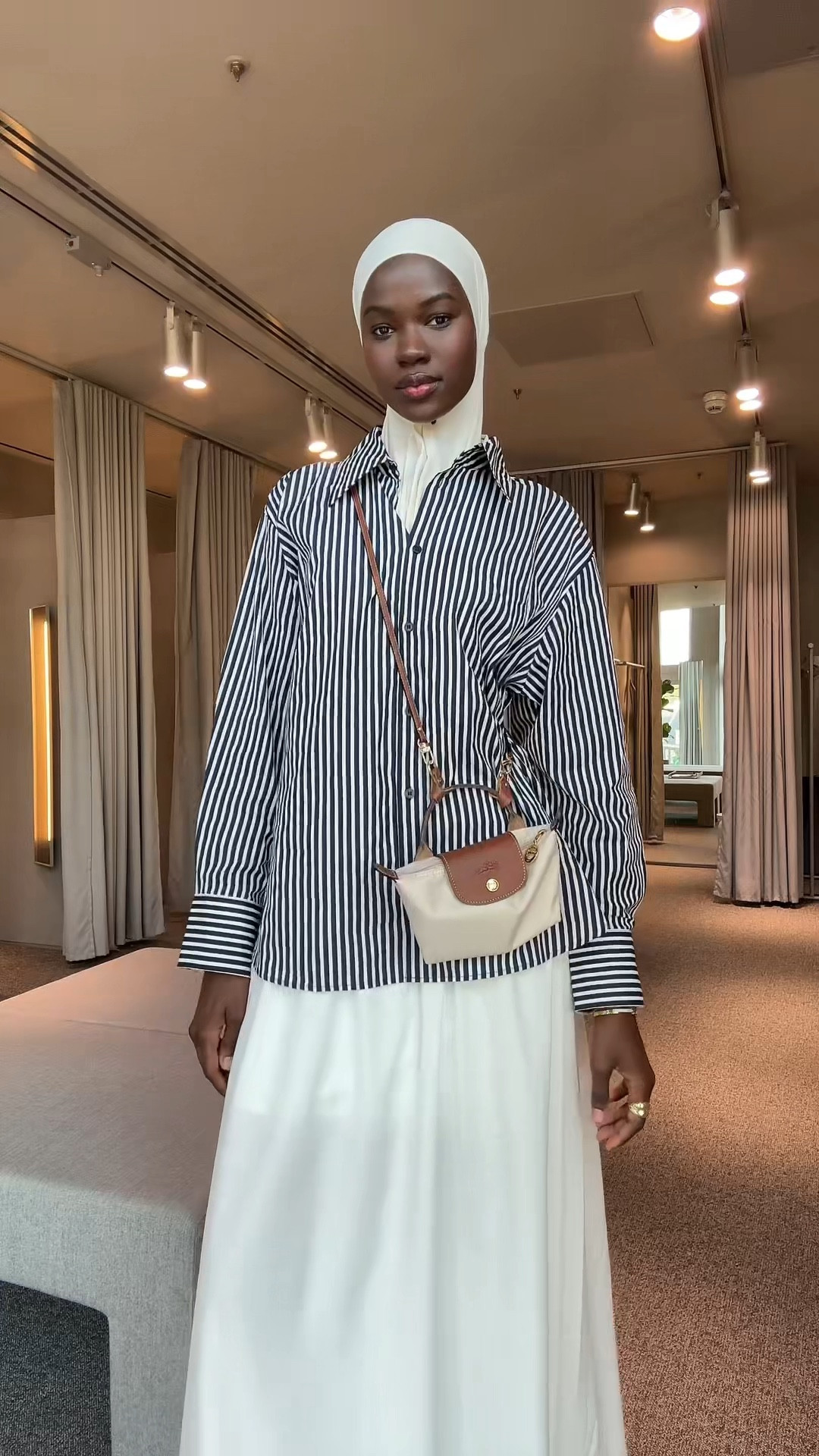 Hijab: merrachi premium jersey in color moongrey
Shoes: Birkenstock Boston taupe


#LTKeurope #LTKmodest #FashionMonth