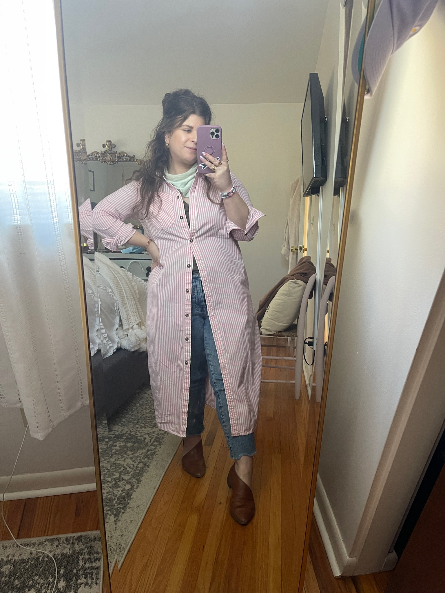 Love wearing a dress as a cardigan



#LTKstyletip #LTKfindsunder50 #LTKfindsunder100