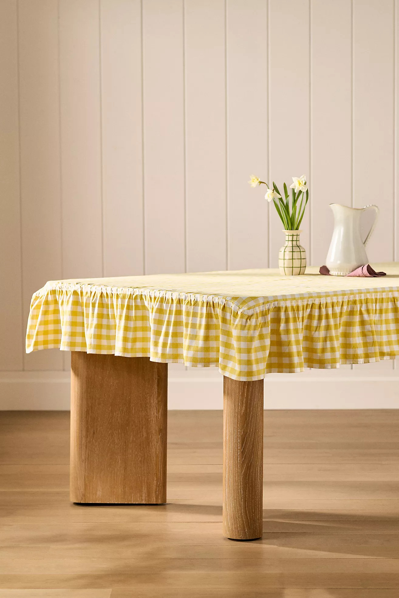 Galley & Fen Ruffled Gingham Tablecloth | Anthropologie (US)