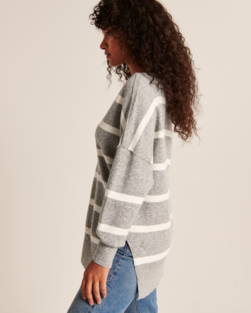 Women's LuxeLoft Oversized Legging-Friendly V-Neck Sweater | Women's Tops | Abercrombie.com | Abercrombie & Fitch (US)