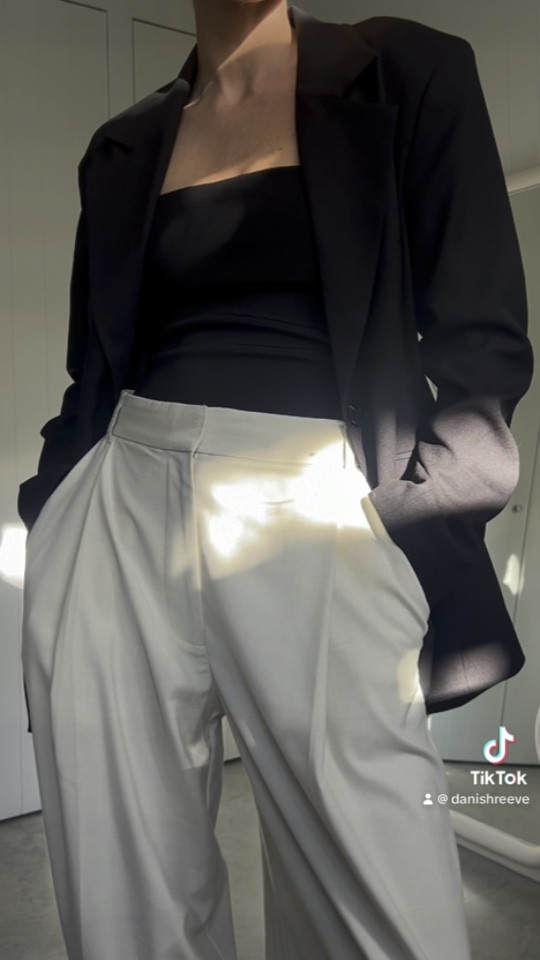 Todays look 🖤

#LTKSeasonal #LTKaustralia #LTKstyletip