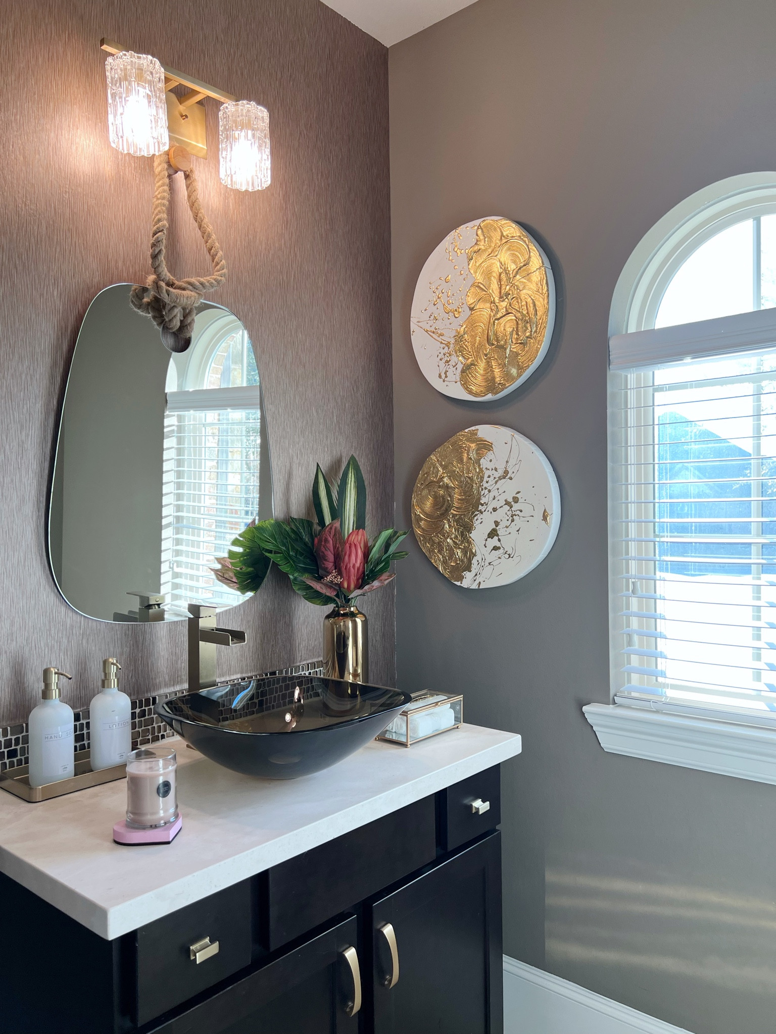 Shop power room decor #bathroom #homedecor #mirrors #walldecor 

#LTKFind #LTKhome #LTKxPrimeDay