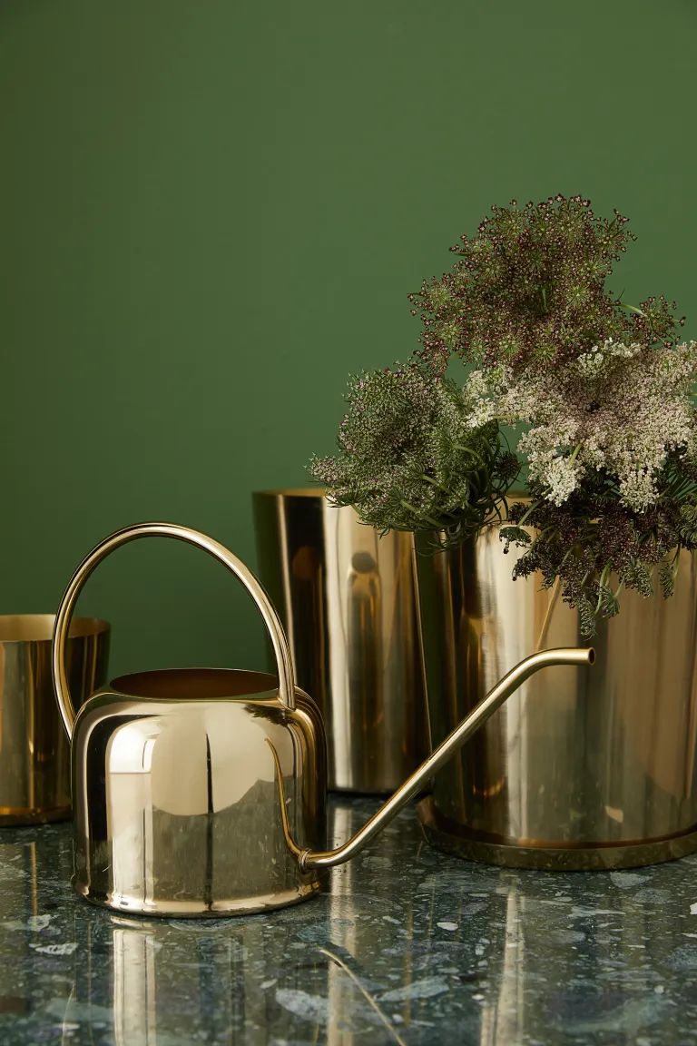 Metal Watering Can | H&M (US + CA)