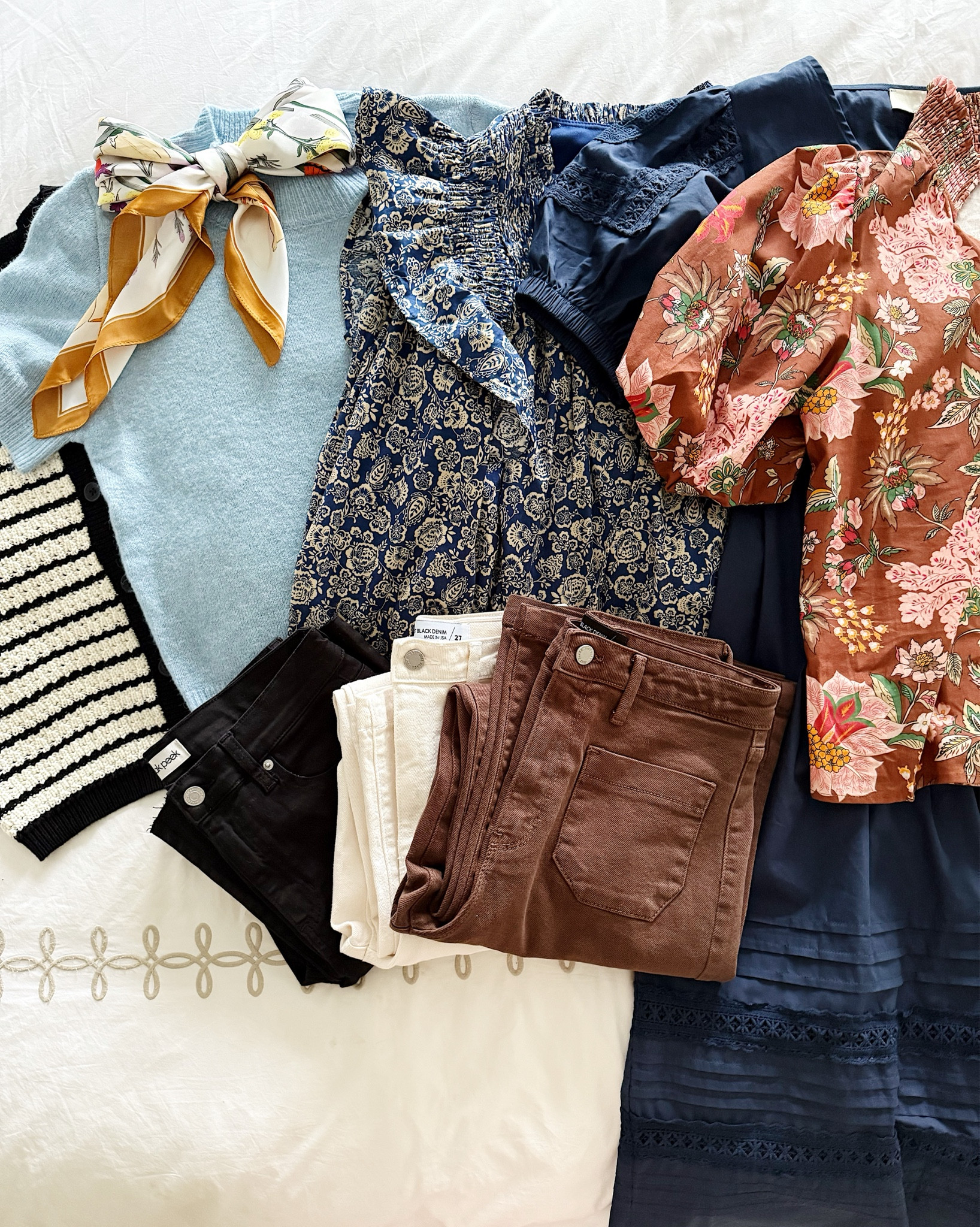 A fun fall haul with Avara! Sharing some of my favorite pieces for the season #avaraista @shop_avara use CARLYR15 for 15% off your first order!