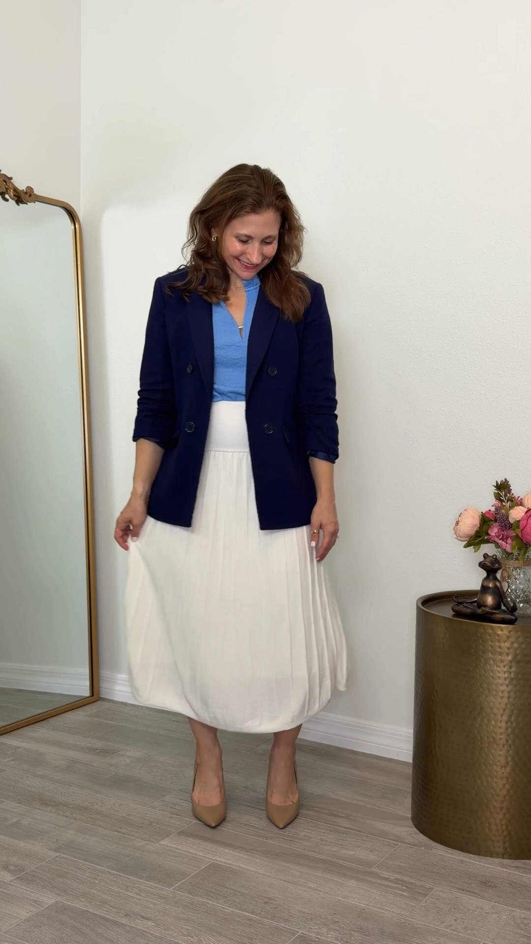 Petite friendly office style - Petite size blazer, and petite length midi skirt
@Jones New York

#LTKPetite #LTKootd #LTKWorkwear