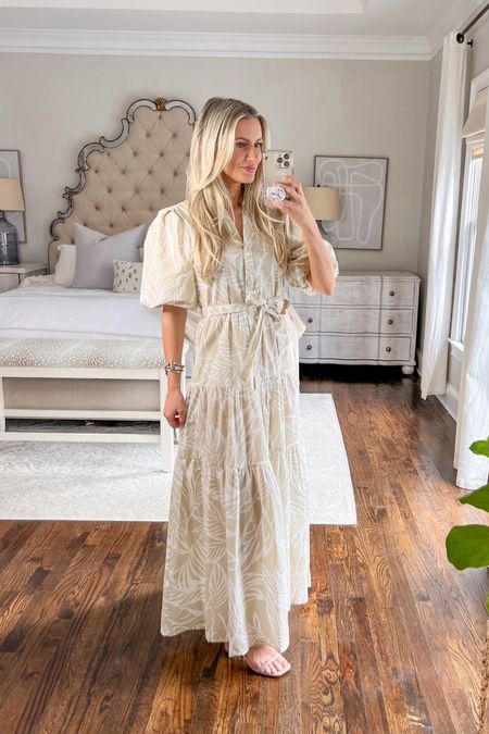 The perfect dress for transitioning to spring! 

Vacation outfit 
Maxi dress
Floral dress
Puff sleeves 
Puff sleeve dress 
Long dress 
Petite friendly dress 

#LTKstyletip #LTKtravel #LTKfindsunder100
