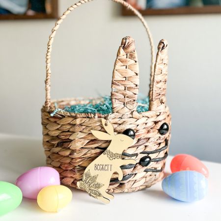 If you’re scooping up a jelly bag for Easter make sure to grab one of these personalized bunny’s for just $10.88 SHIPPED!!! 😍🫶🏼🐰 We love that they can be used over and over again and they come in 8 different colors including natural wood!!! 😍💕🐰🪺

#LTKSeasonal #LTKbaby #LTKkids