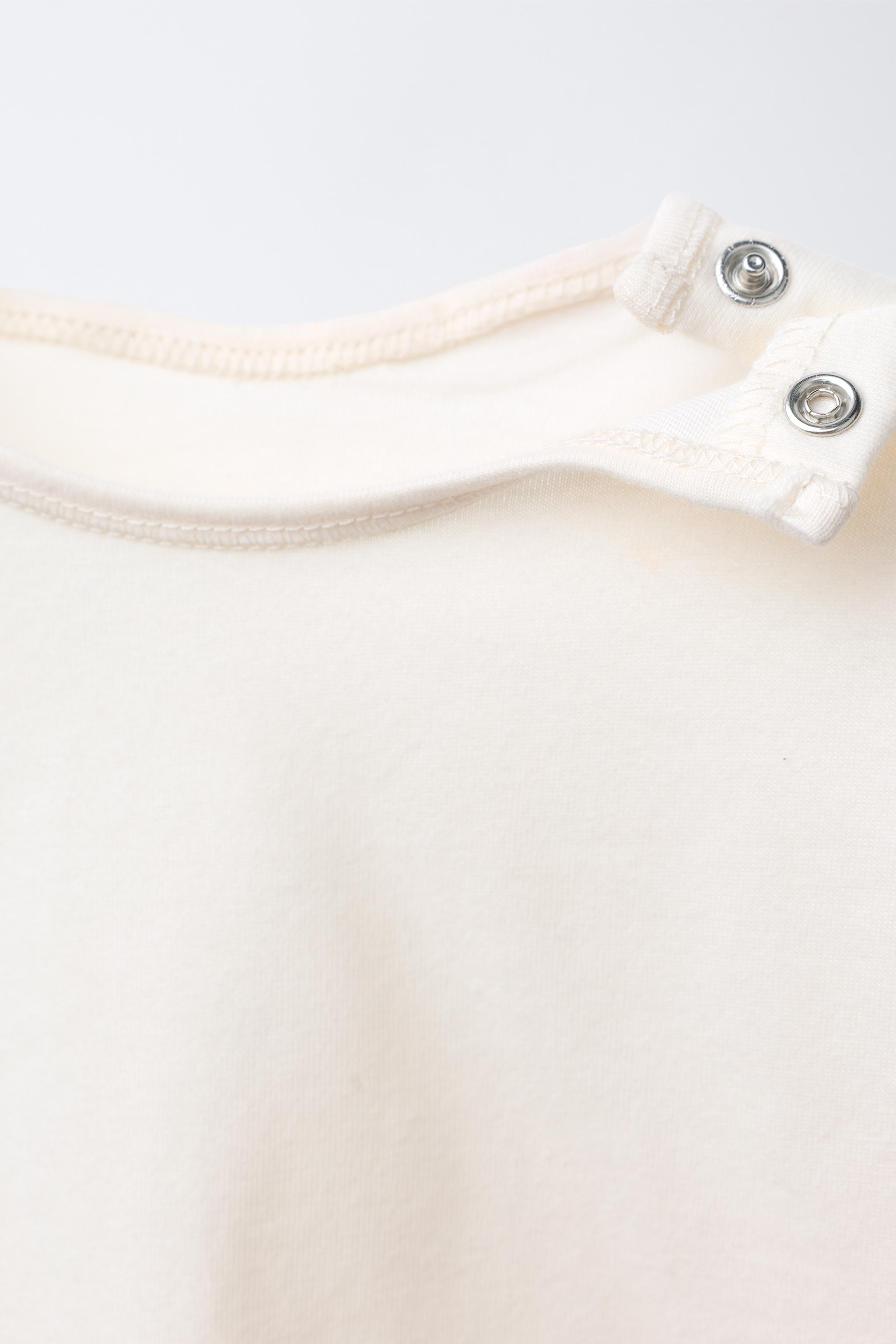 PLAIN LONG SLEEVE T-SHIRT | Zara US