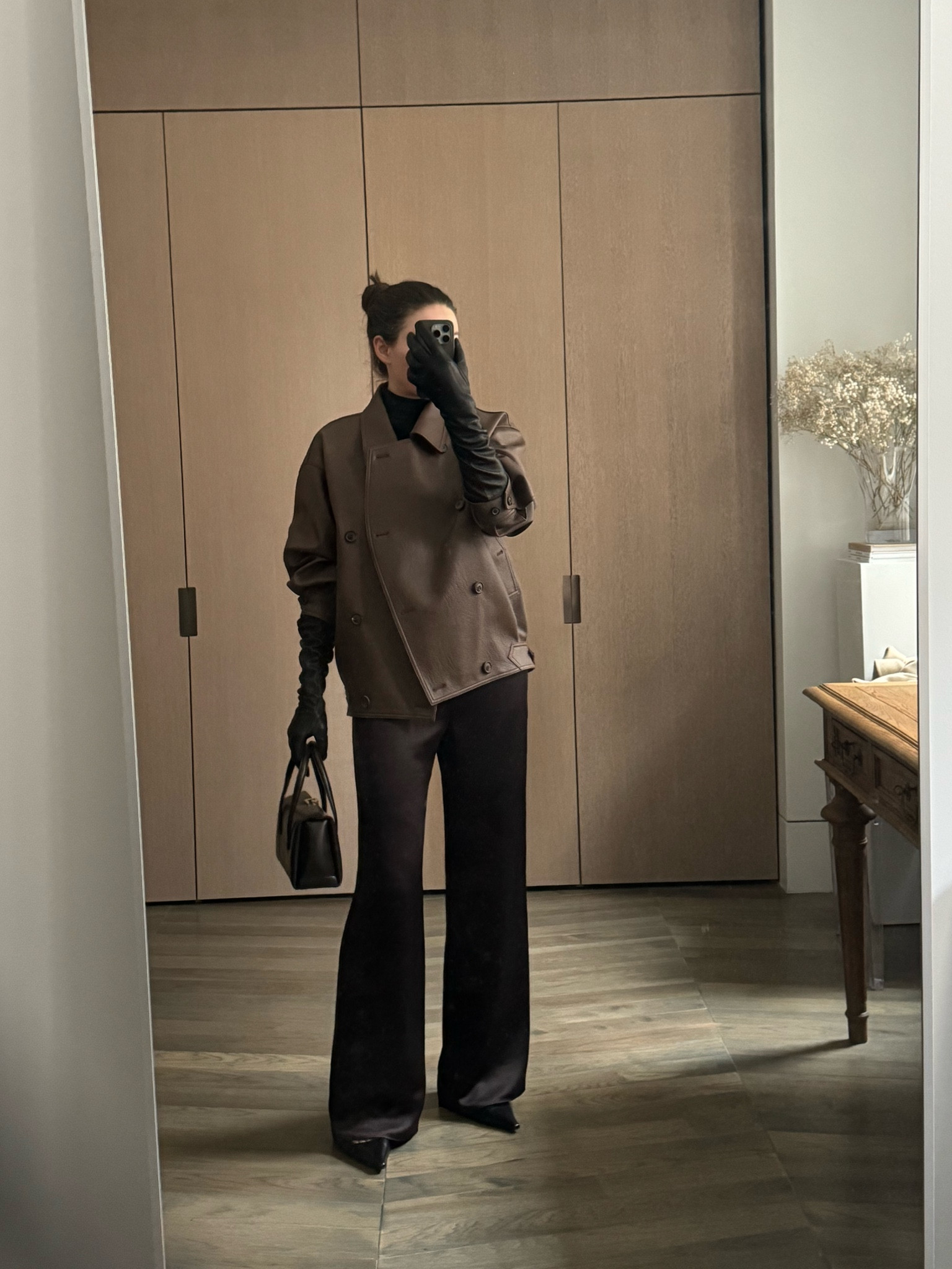 Brown + black make magic 

#LTKItBag #LTKStyleTip #LTKShoeCrush