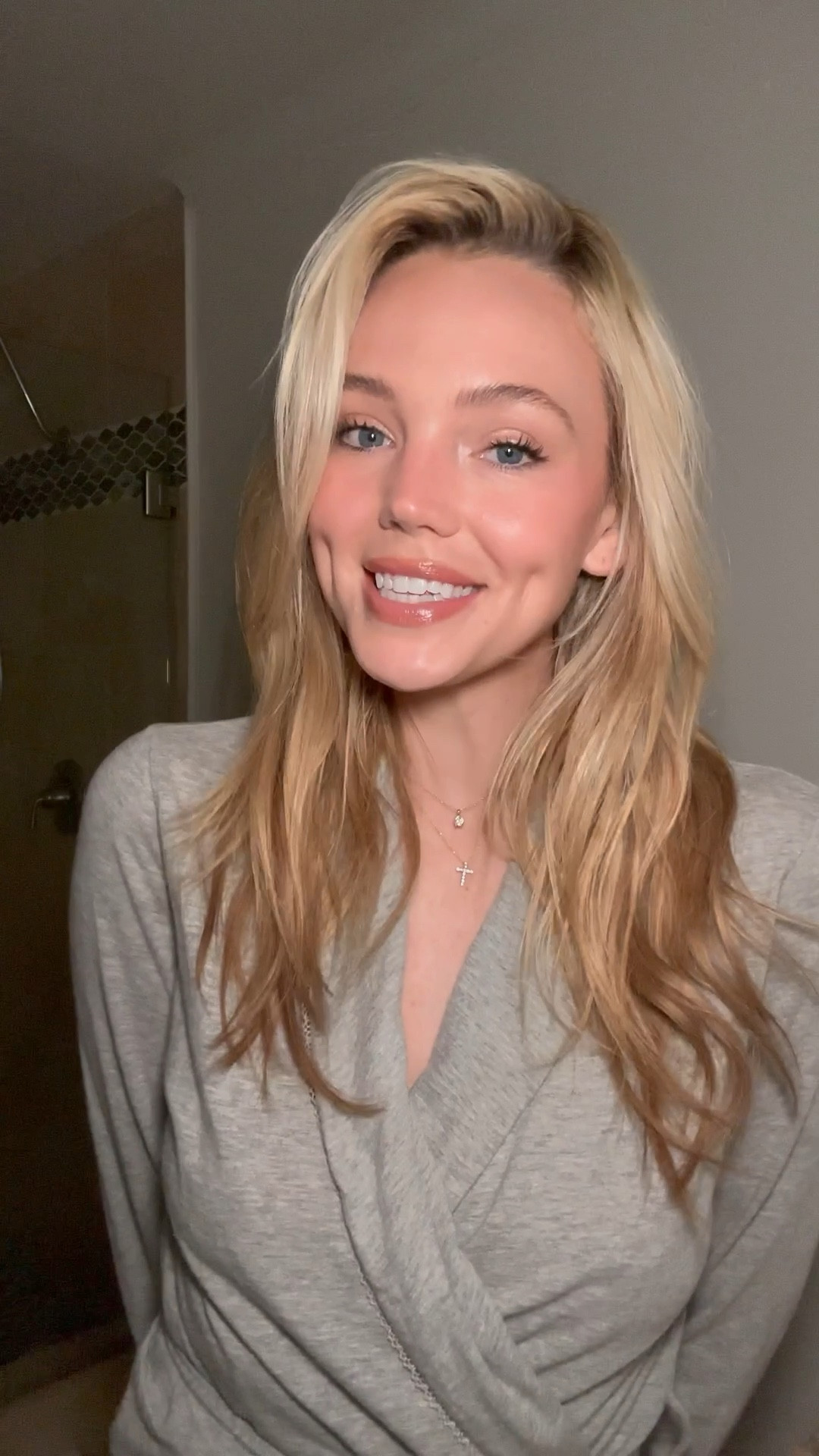 Easy and beautiful everyday eyeshadow routine for Makeup Monday

#LTKBeauty #LTKFindsUnder50