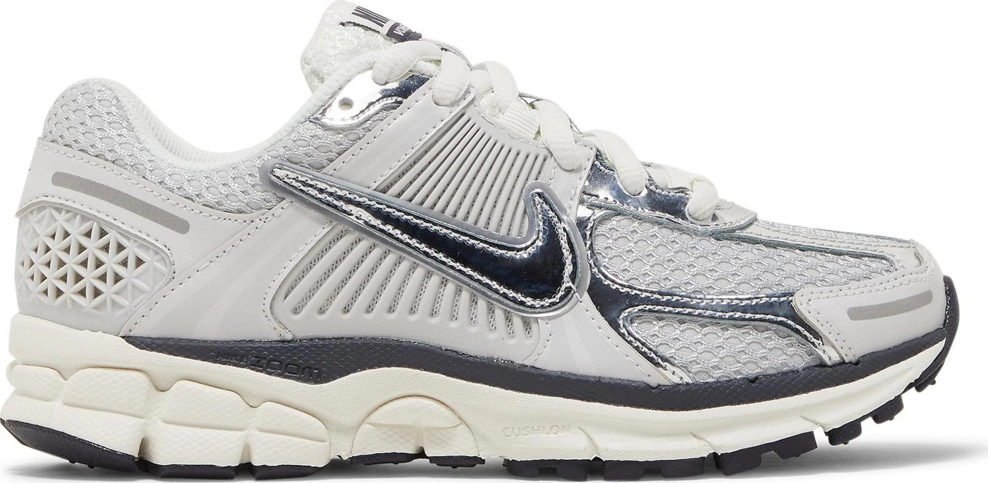 Nike Women's Zoom Vomero 5 (W) 'Photon Dust Metallic Silver' - Fd0884-025 - Photon Dust/Chrome/Gridiron/Sail / 11.5 | Zulily