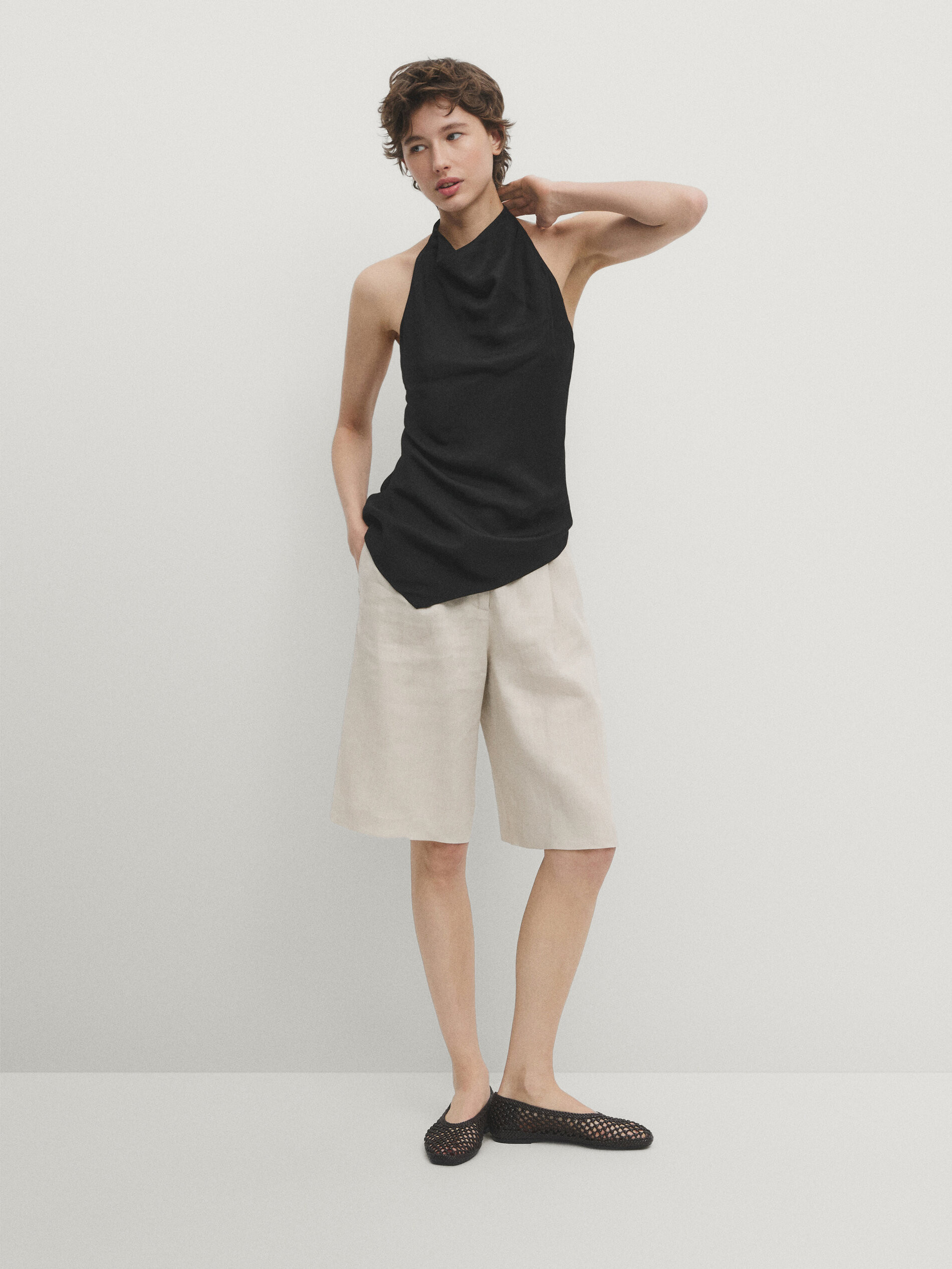 100% linen darted Bermuda shorts | Massimo Dutti US