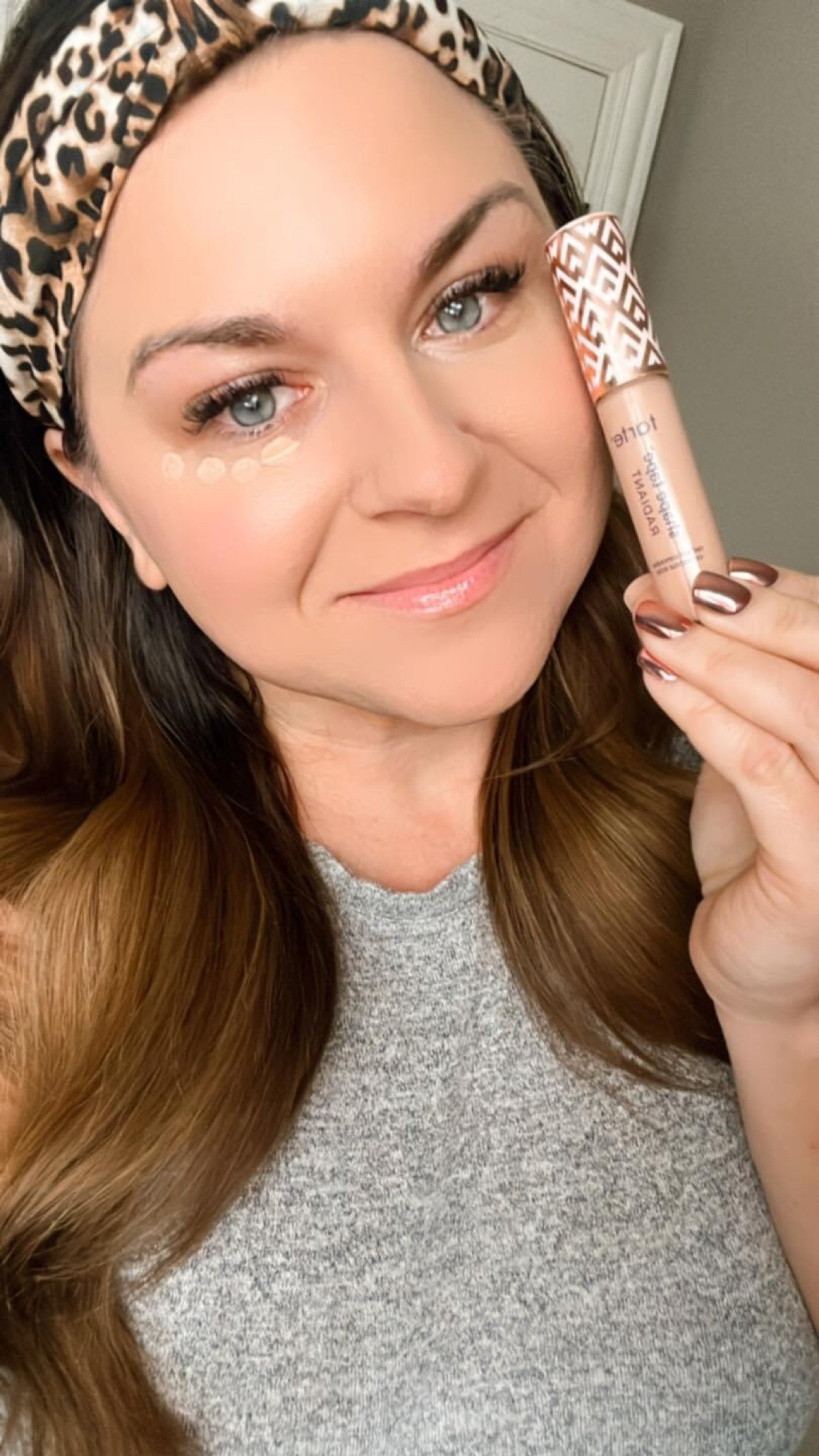 Shapetape Concealer 

Beauty products  makeup products  cosmetics  beauty finds  makeup finds  affordable makeup  quality makeup  makeup routine  daily makeup  everyday makeup  skincare  skincare routine 

#LTKFindsUnder50 #LTKFindsUnder100 #LTKBeauty