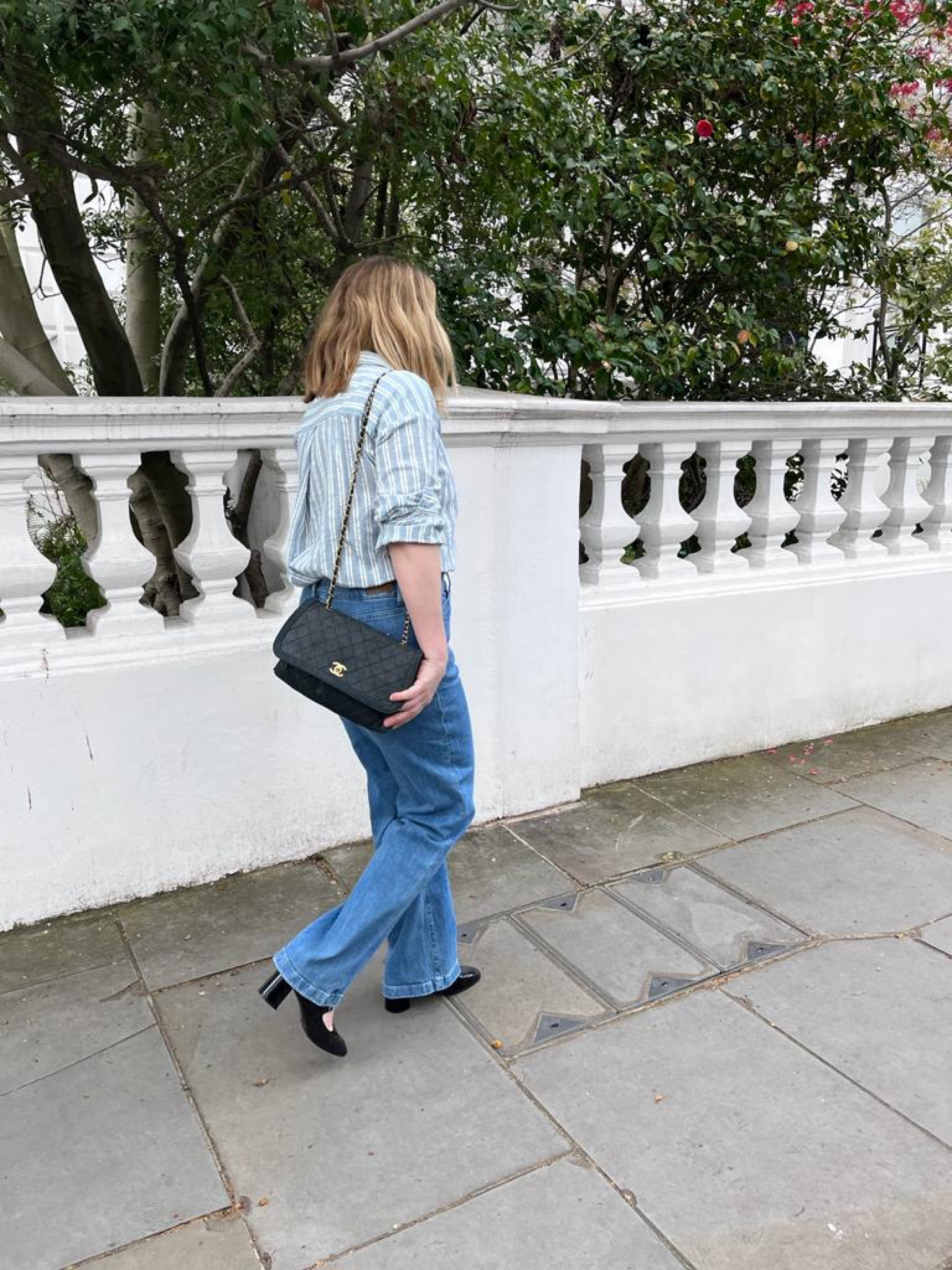 Striped shirt & jeans combo

FatFace, blue stripe shirt, blue jeans, flared jeans, flares

#LTKsalealert #LTKunder50 #LTKstyletip