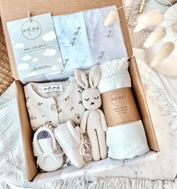 Newborn Gift Box, Baby Gift Box, Baby Girl Gift Set, Baby Shower Gift Box, Neutral Baby Gift, Wel... | Etsy (US)