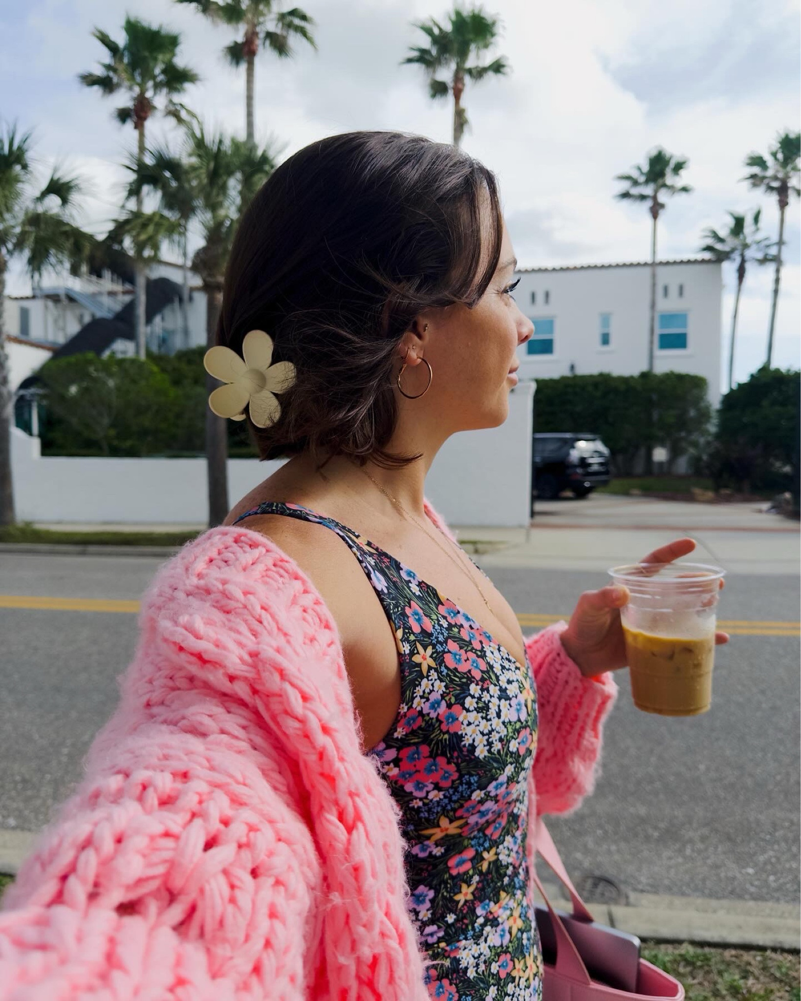 Outfit repeater #LTKMostLoved

This sweater is a MUST! Runs very oversized, wearing a small! Tennis dress is also size small. 💖

#LTKSpringSale #LTKSeasonal