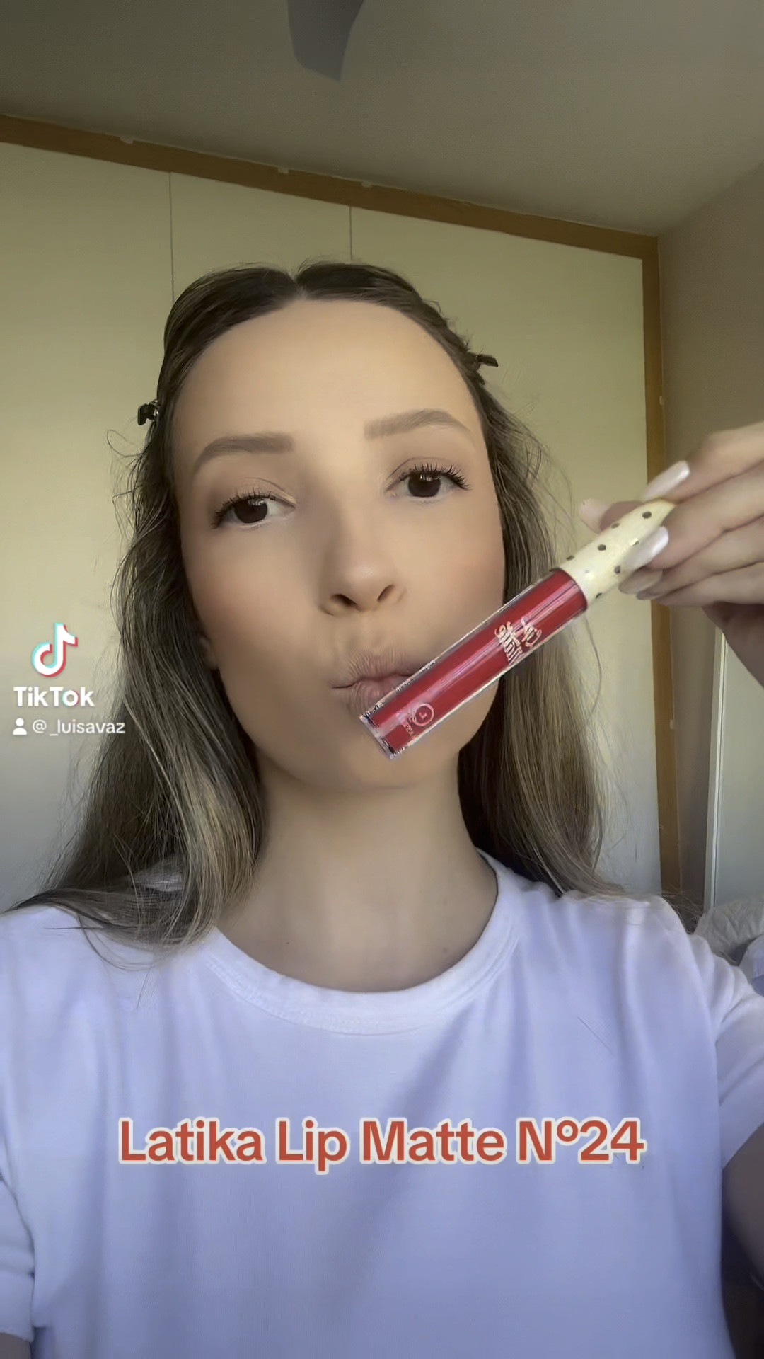 Tentando encontrar meu novo batom vermelho favorito 

#LTKHoliday #LTKbeauty #LTKbrasil