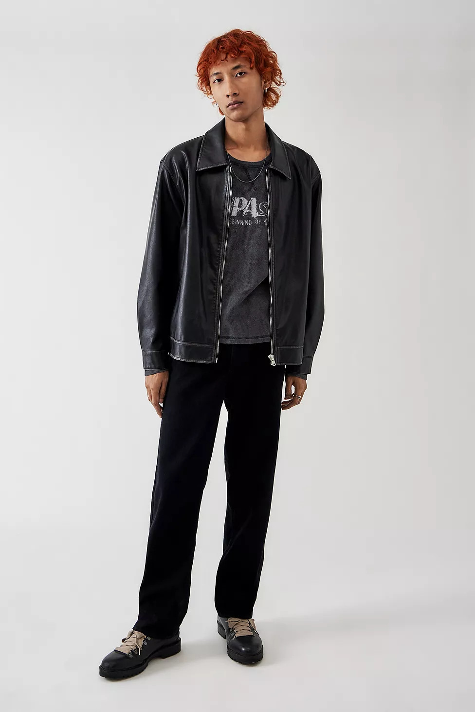 BDG Black Straight-Leg Jeans | Urban Outfitters (EU)